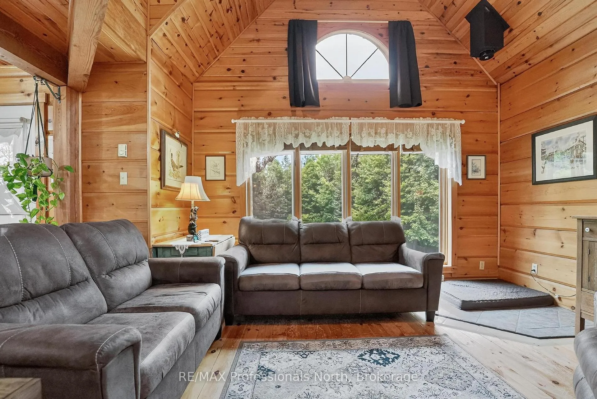 Photo 13 of 1183 Conway Road, Minden Hills, Snowdon — HOMEH