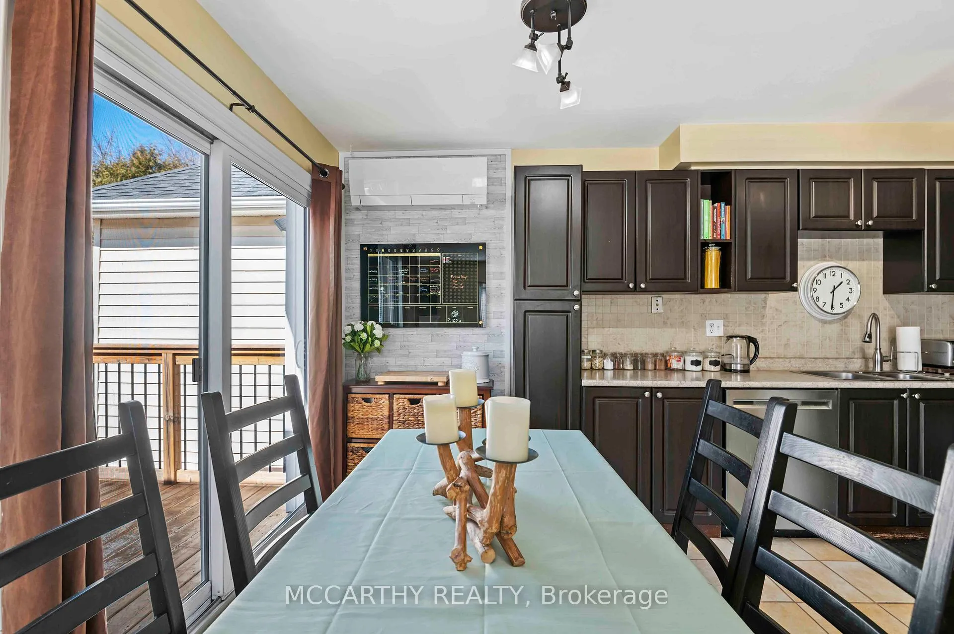 Photo 10 of 300 Shelburne Place, Shelburne — HOMEH
