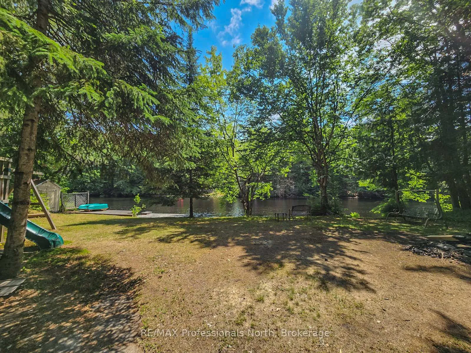 Photo 26 of 1068 Holiday Park Drive, Bracebridge, Macaulay — HOMEH