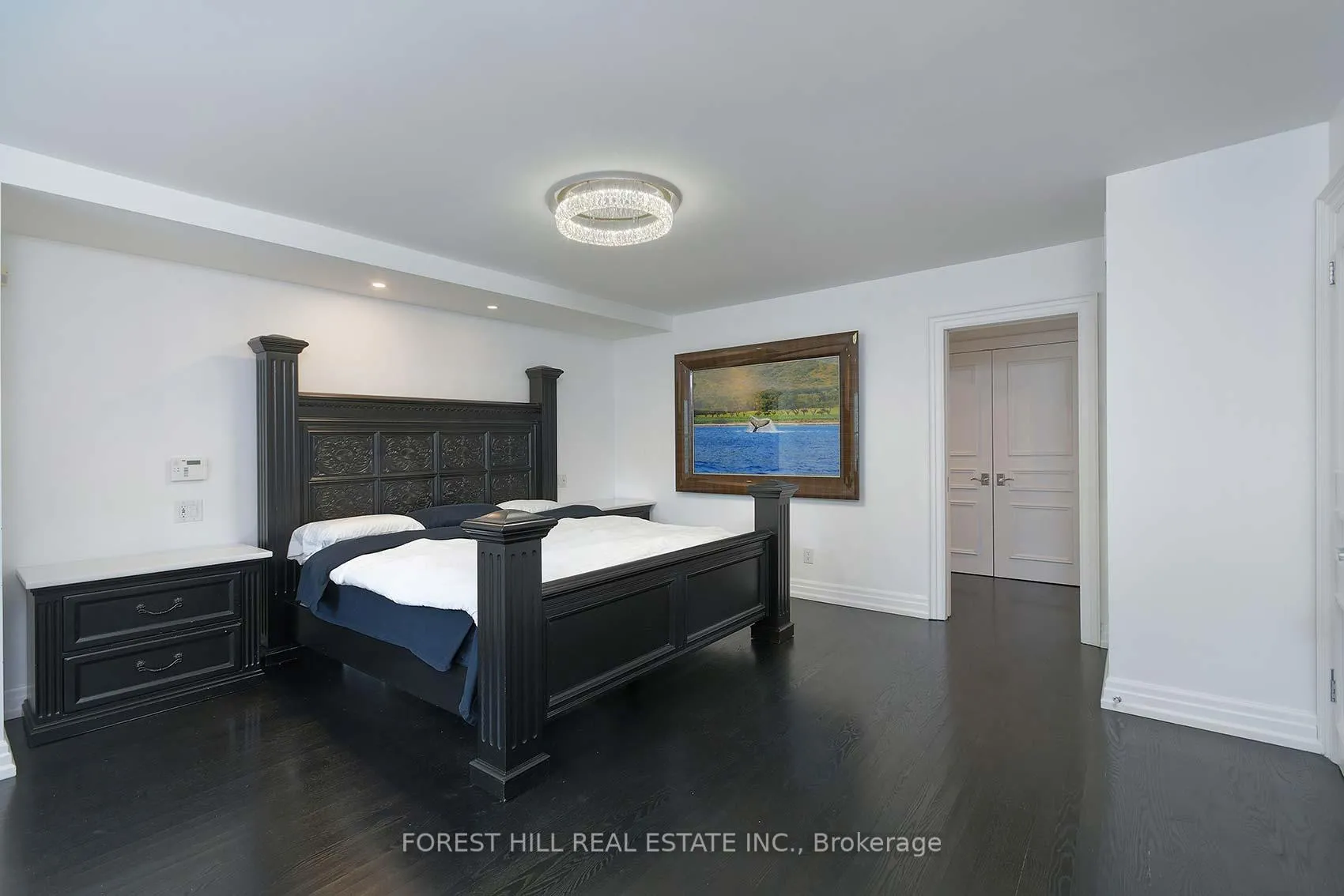 Photo 24 of 16 Forest Ridge Drive, Toronto, Forest Hill North — HOMEH
