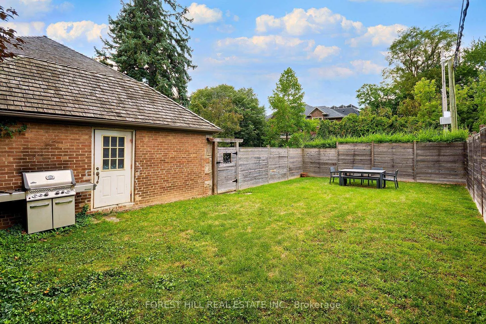 Photo 46 of 16 Forest Ridge Drive, Toronto, Forest Hill North — HOMEH