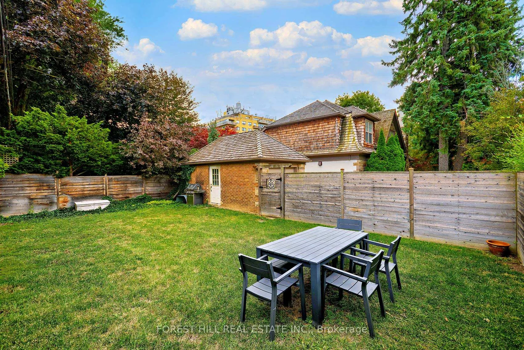 Photo 47 of 16 Forest Ridge Drive, Toronto, Forest Hill North — HOMEH