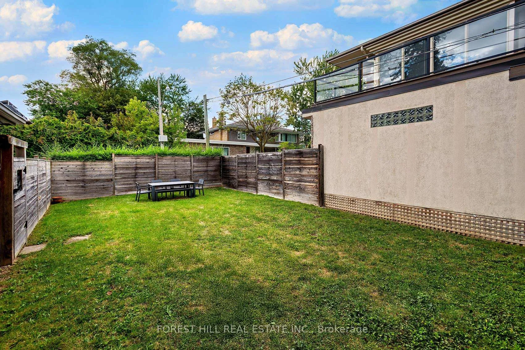 Photo 48 of 16 Forest Ridge Drive, Toronto, Forest Hill North — HOMEH