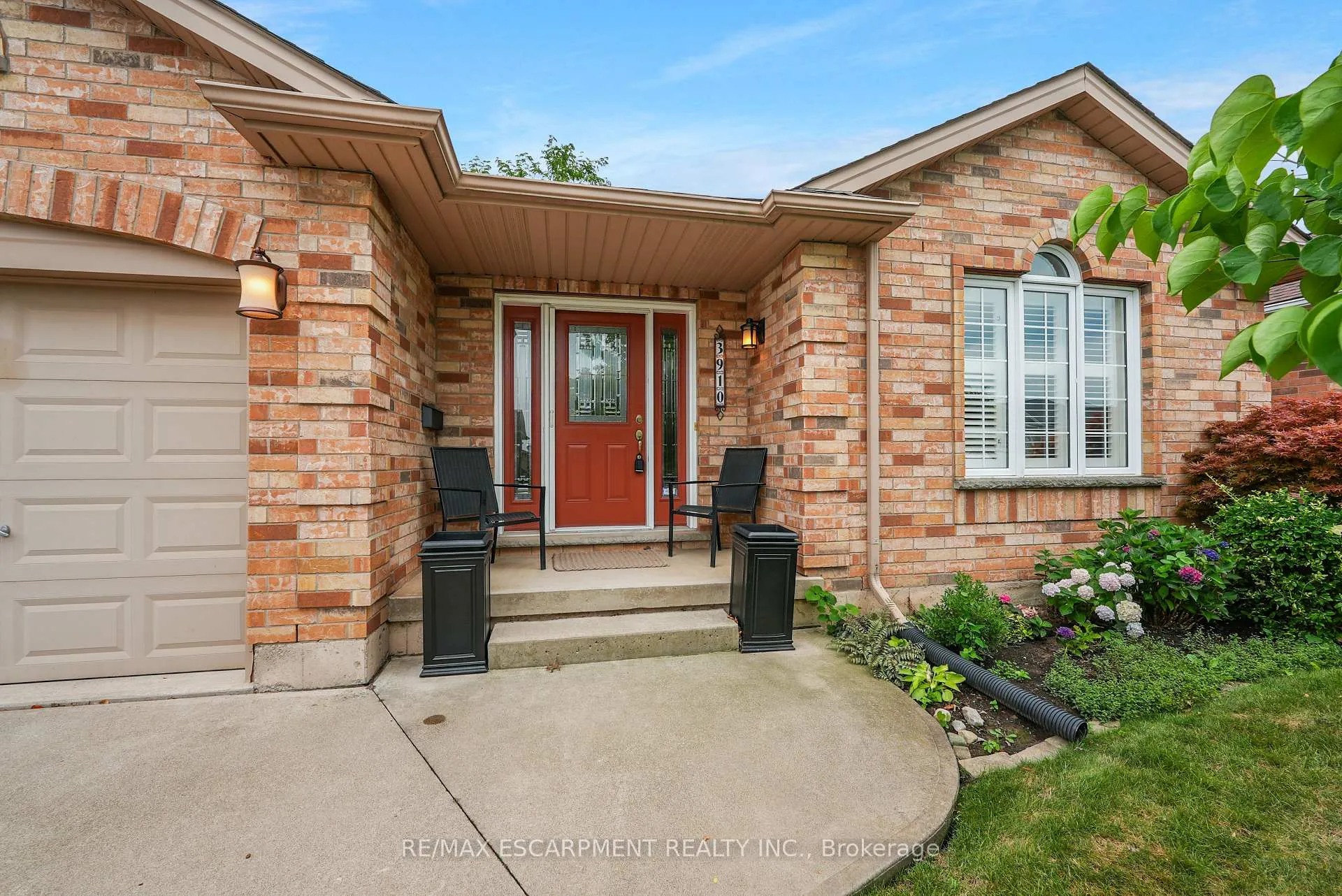 Photo 3 of 3910 Rainbow Lane, Lincoln, Lincoln-Jordan/Vineland — HOMEH