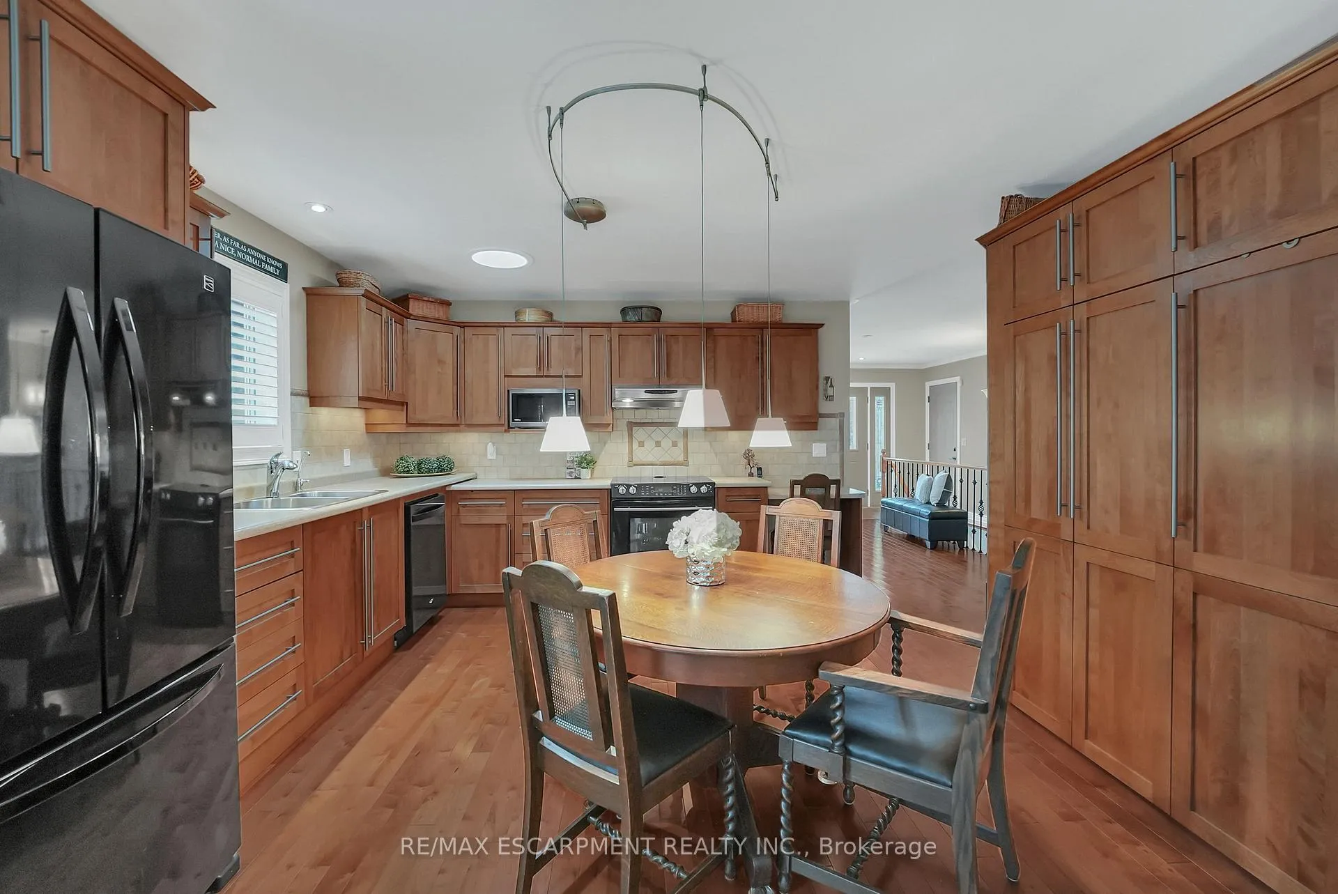 Photo 8 of 3910 Rainbow Lane, Lincoln, Lincoln-Jordan/Vineland — HOMEH