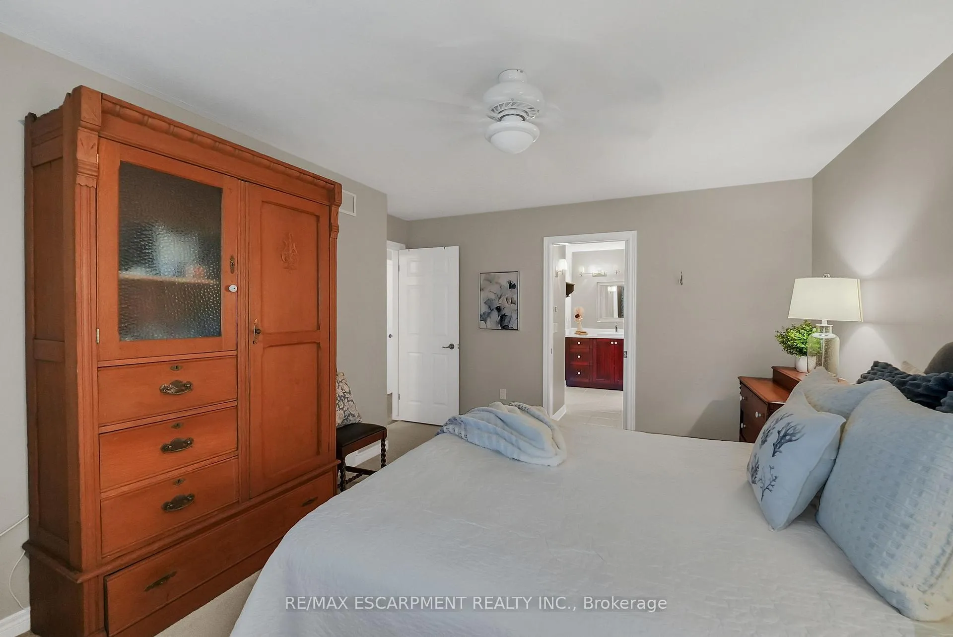 Photo 14 of 3910 Rainbow Lane, Lincoln, Lincoln-Jordan/Vineland — HOMEH