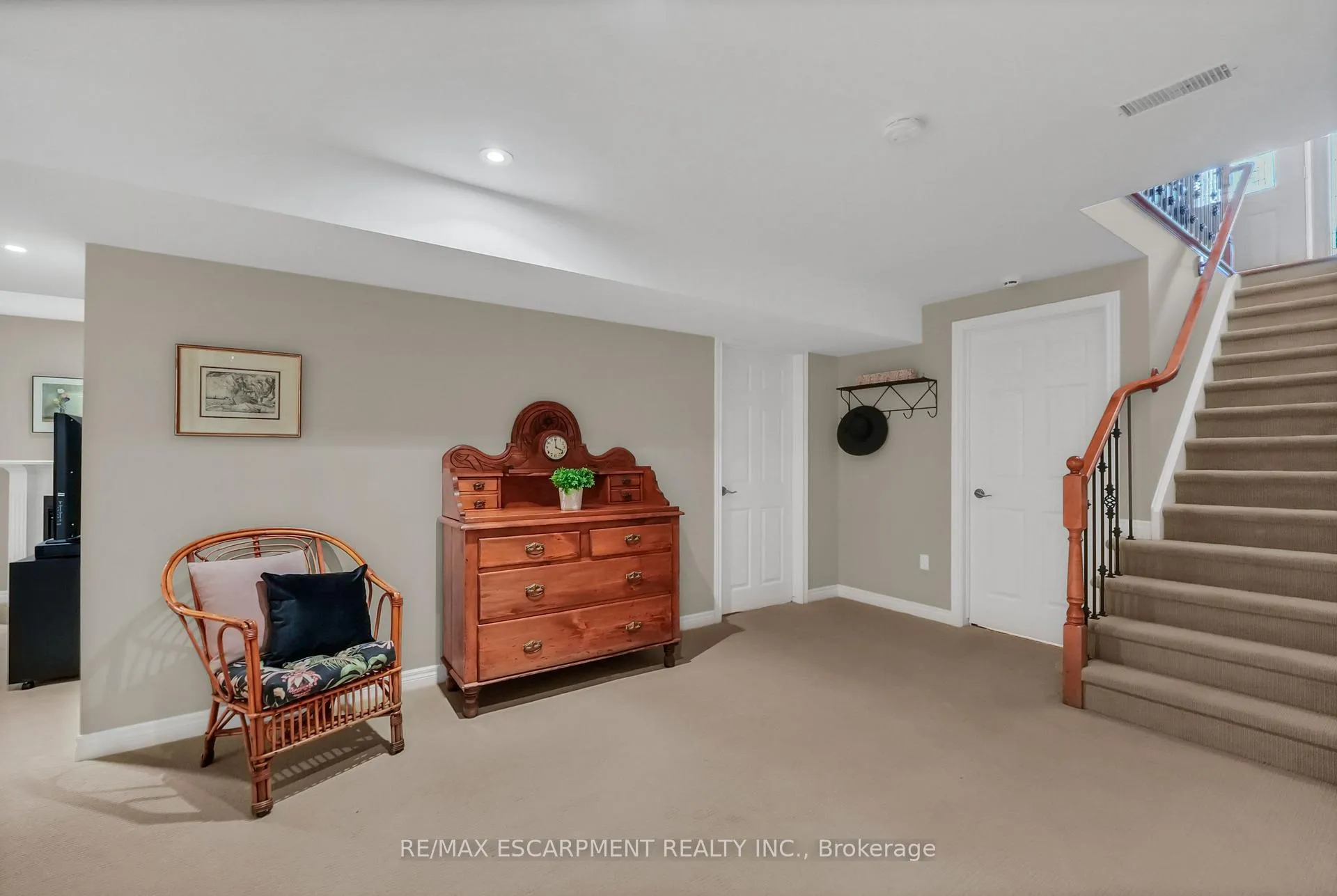 Photo 22 of 3910 Rainbow Lane, Lincoln, Lincoln-Jordan/Vineland — HOMEH