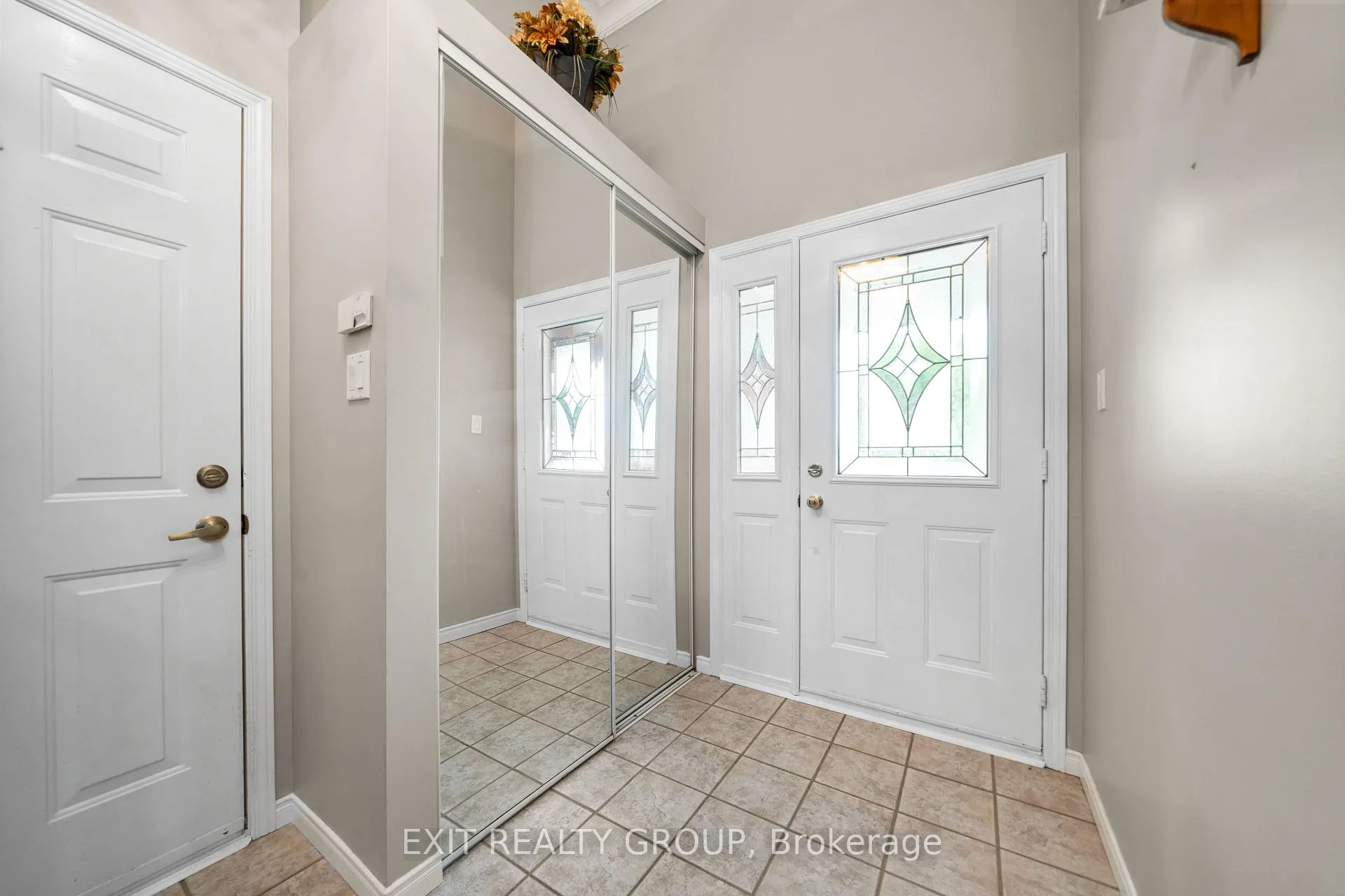 Photo 4 of 44 Bleeker Avenue, Quinte West, Sidney Ward — HOMEH