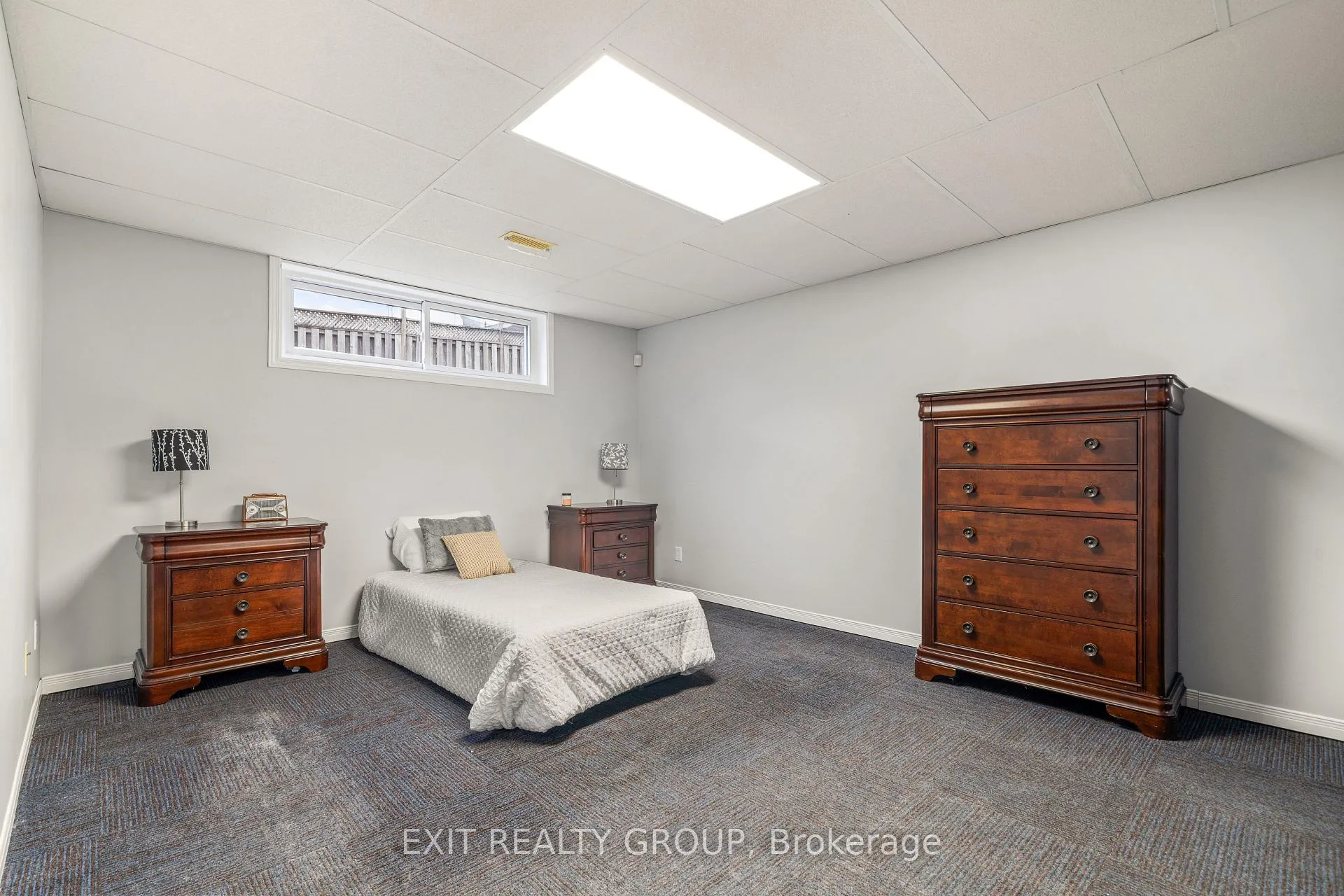 Photo 30 of 44 Bleeker Avenue, Quinte West, Sidney Ward — HOMEH