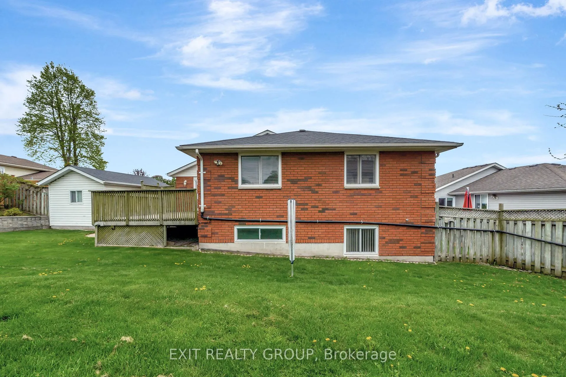 Photo 36 of 44 Bleeker Avenue, Quinte West, Sidney Ward — HOMEH