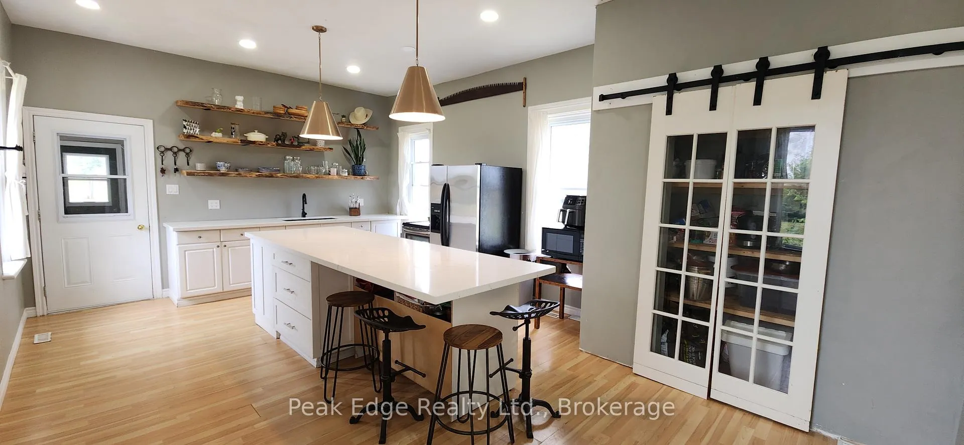 Photo 5 of 40949 Amberley Road, Morris Turnberry, Morris — HOMEH