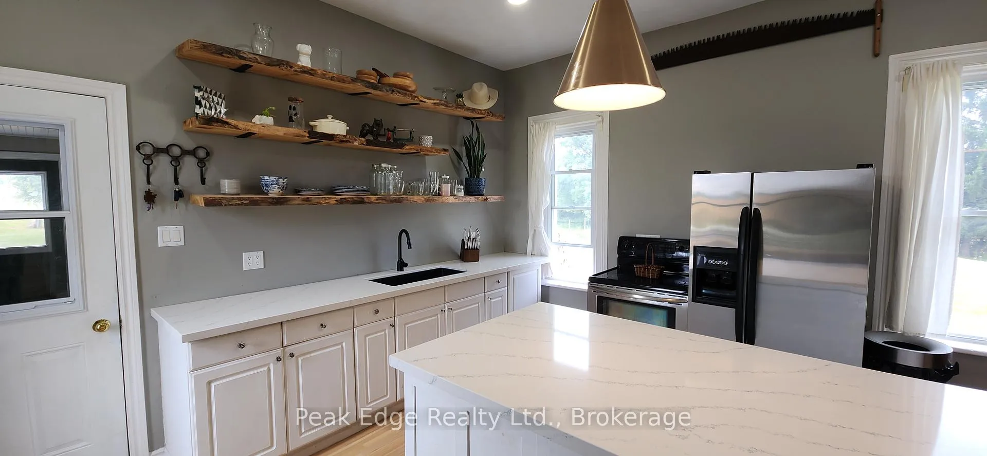 Photo 8 of 40949 Amberley Road, Morris Turnberry, Morris — HOMEH
