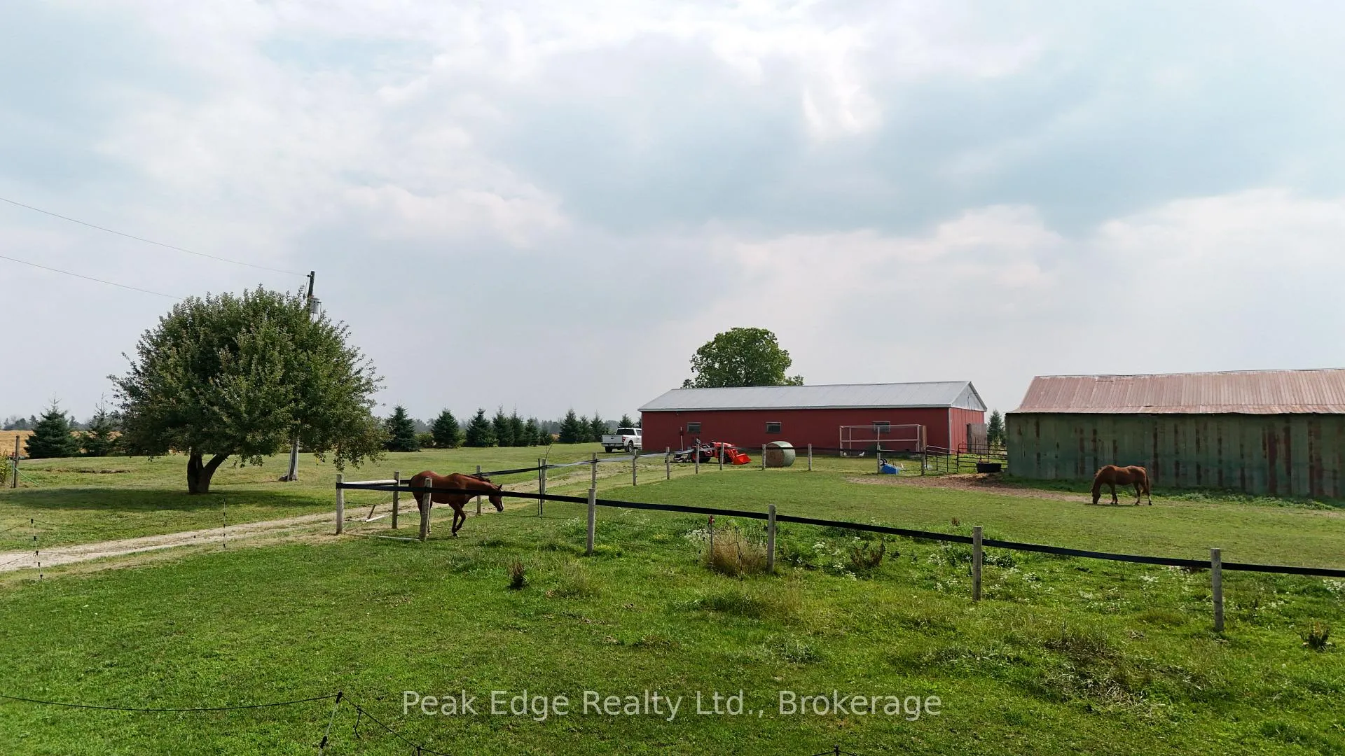 Photo 46 of 40949 Amberley Road, Morris Turnberry, Morris — HOMEH