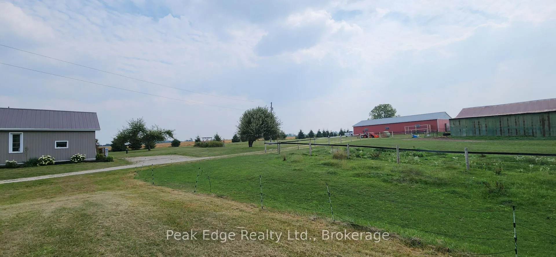 Photo 48 of 40949 Amberley Road, Morris Turnberry, Morris — HOMEH
