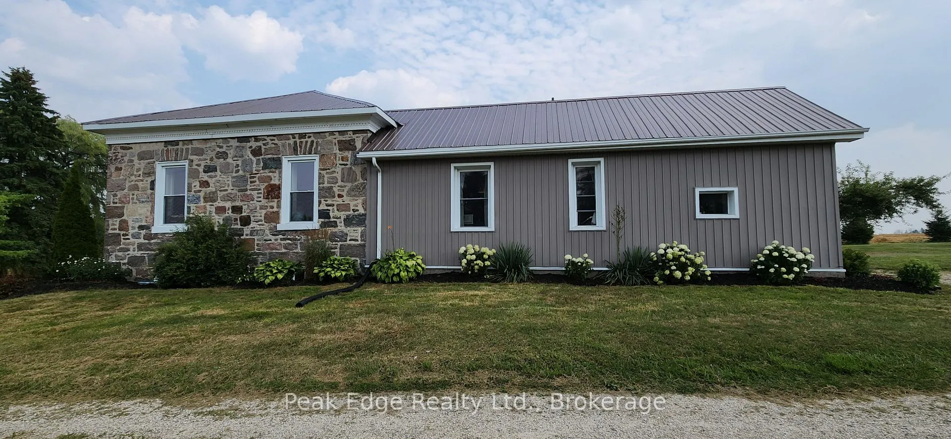 Photo 49 of 40949 Amberley Road, Morris Turnberry, Morris — HOMEH