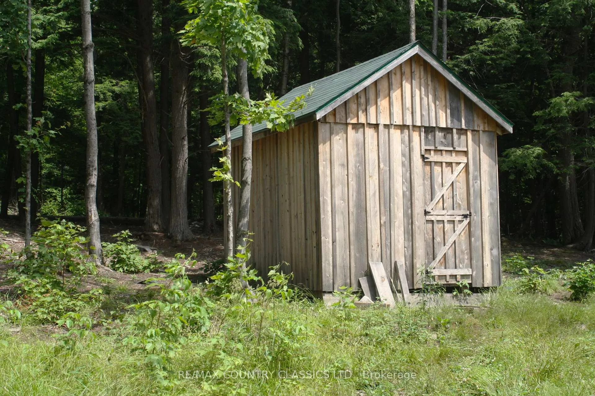 Photo 14 of 730 Airport Road, Hastings Highlands, Herschel Ward — HOMEH