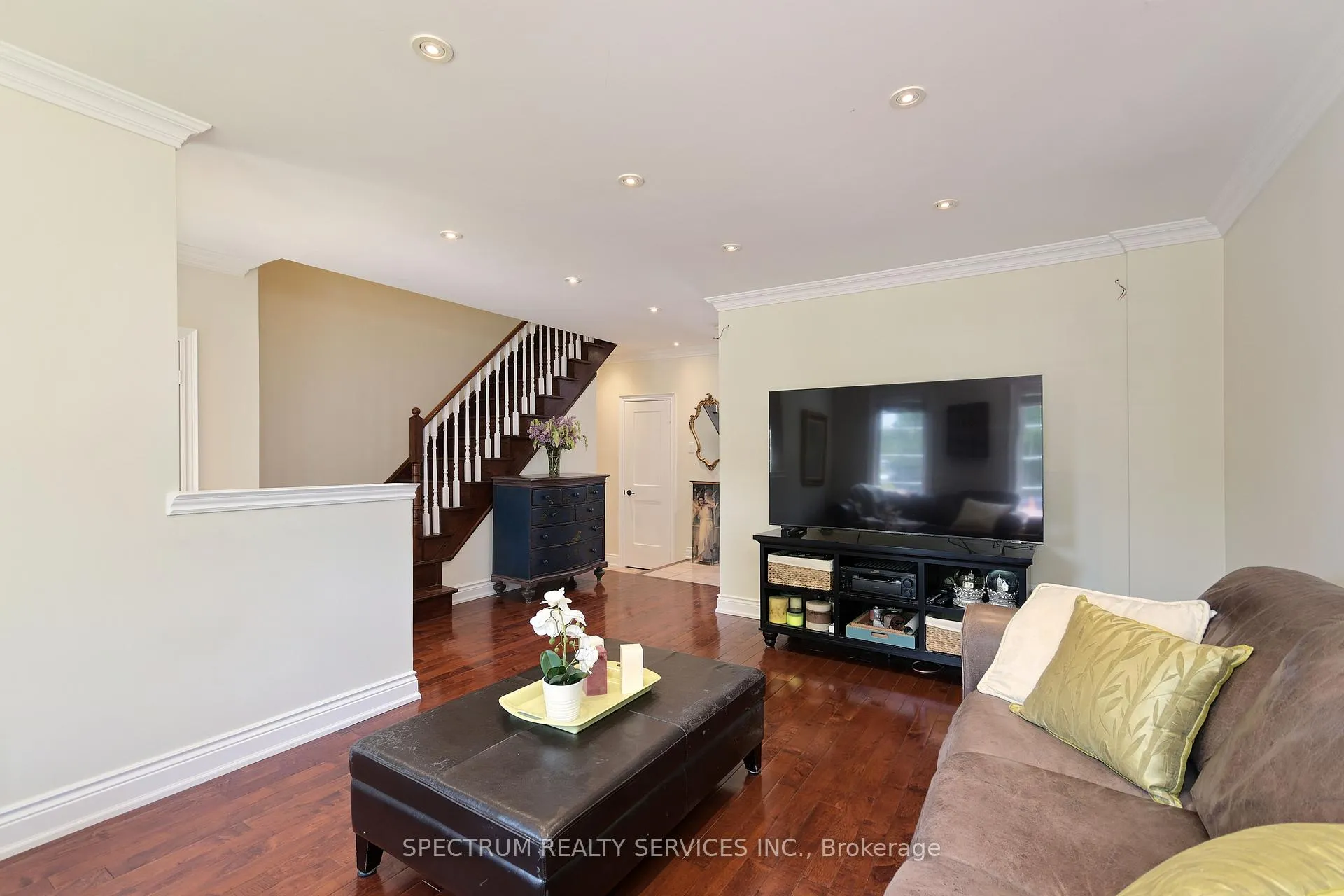 Photo 5 of 66 Decoroso Drive, Vaughan, Sonoma Heights — HOMEH