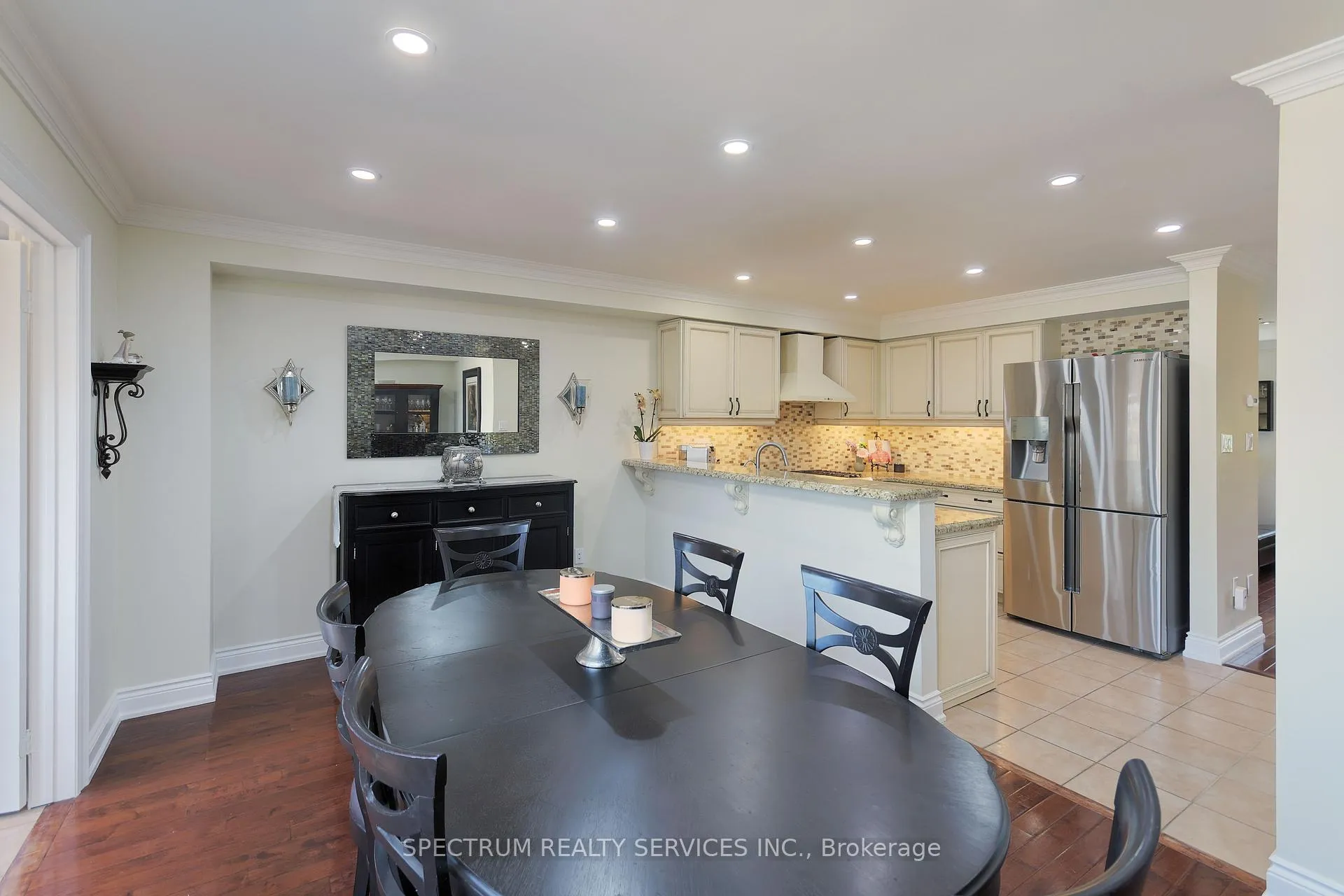 Photo 12 of 66 Decoroso Drive, Vaughan, Sonoma Heights — HOMEH