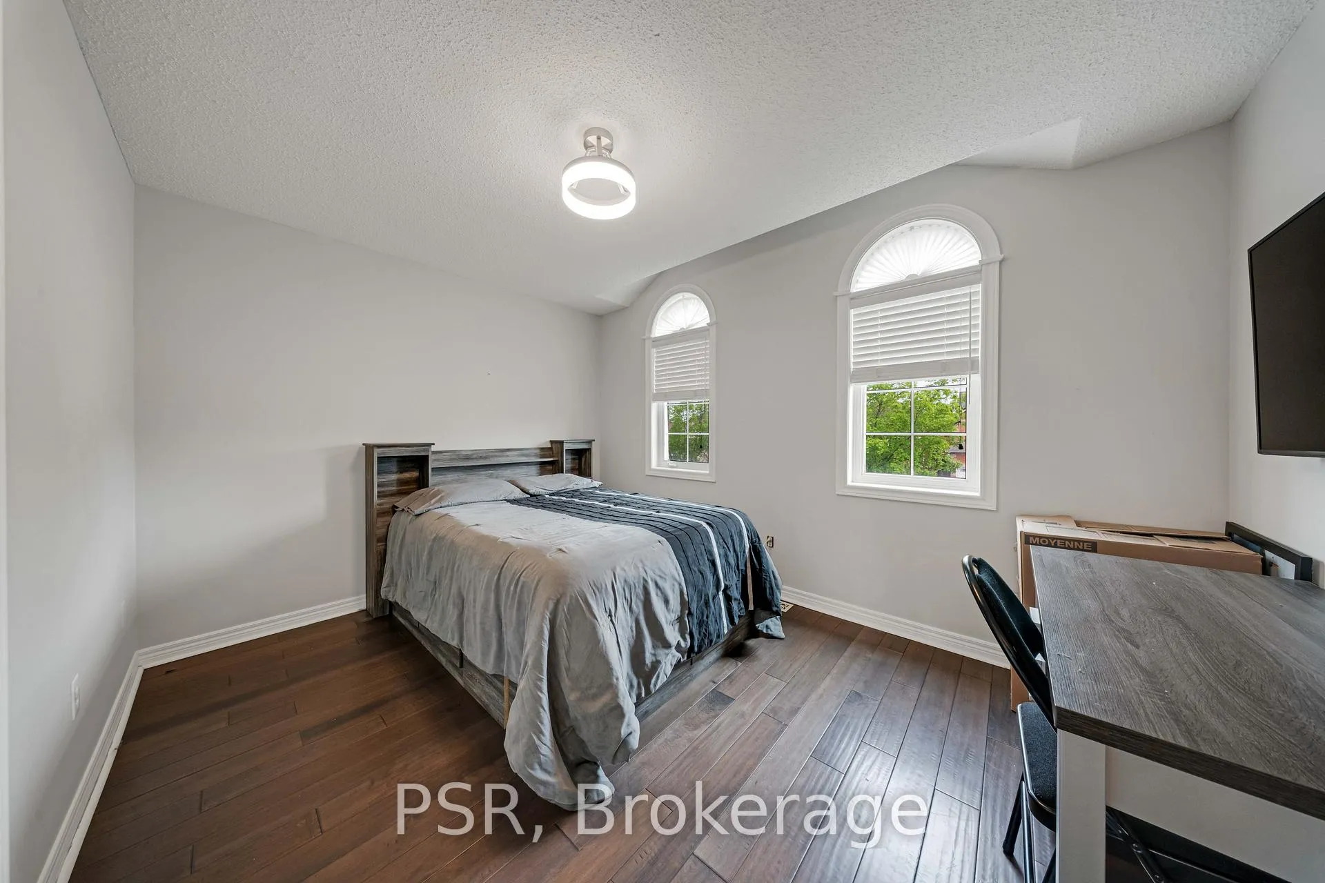 Photo 30 of 108 Villandry Crescent, Vaughan, Maple — HOMEH