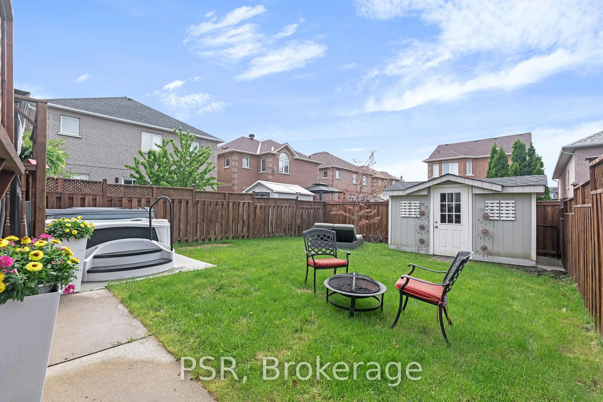 Photo 39 of 108 Villandry Crescent, Vaughan, Maple — HOMEH