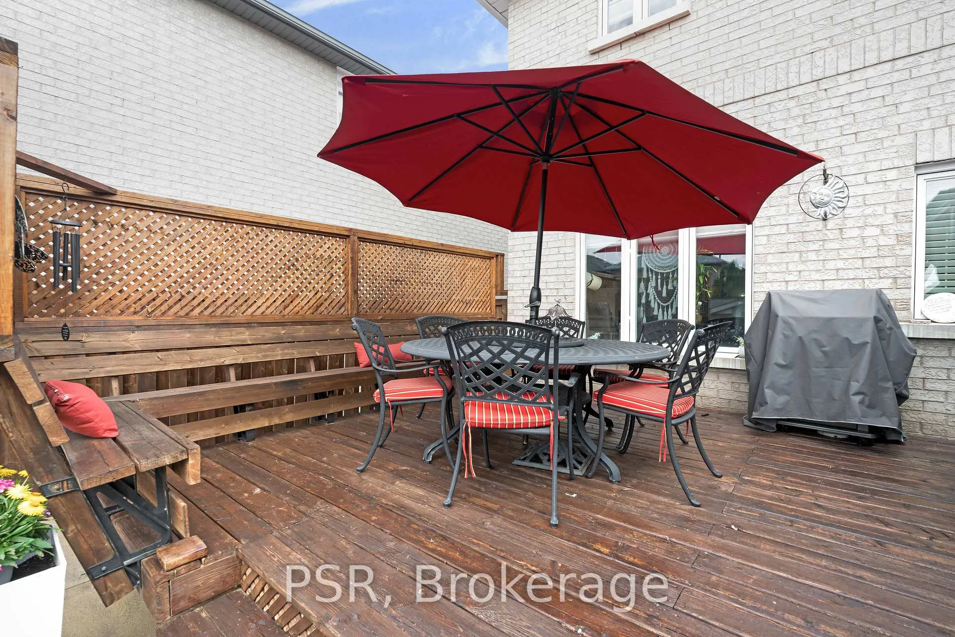 Photo 44 of 108 Villandry Crescent, Vaughan, Maple — HOMEH