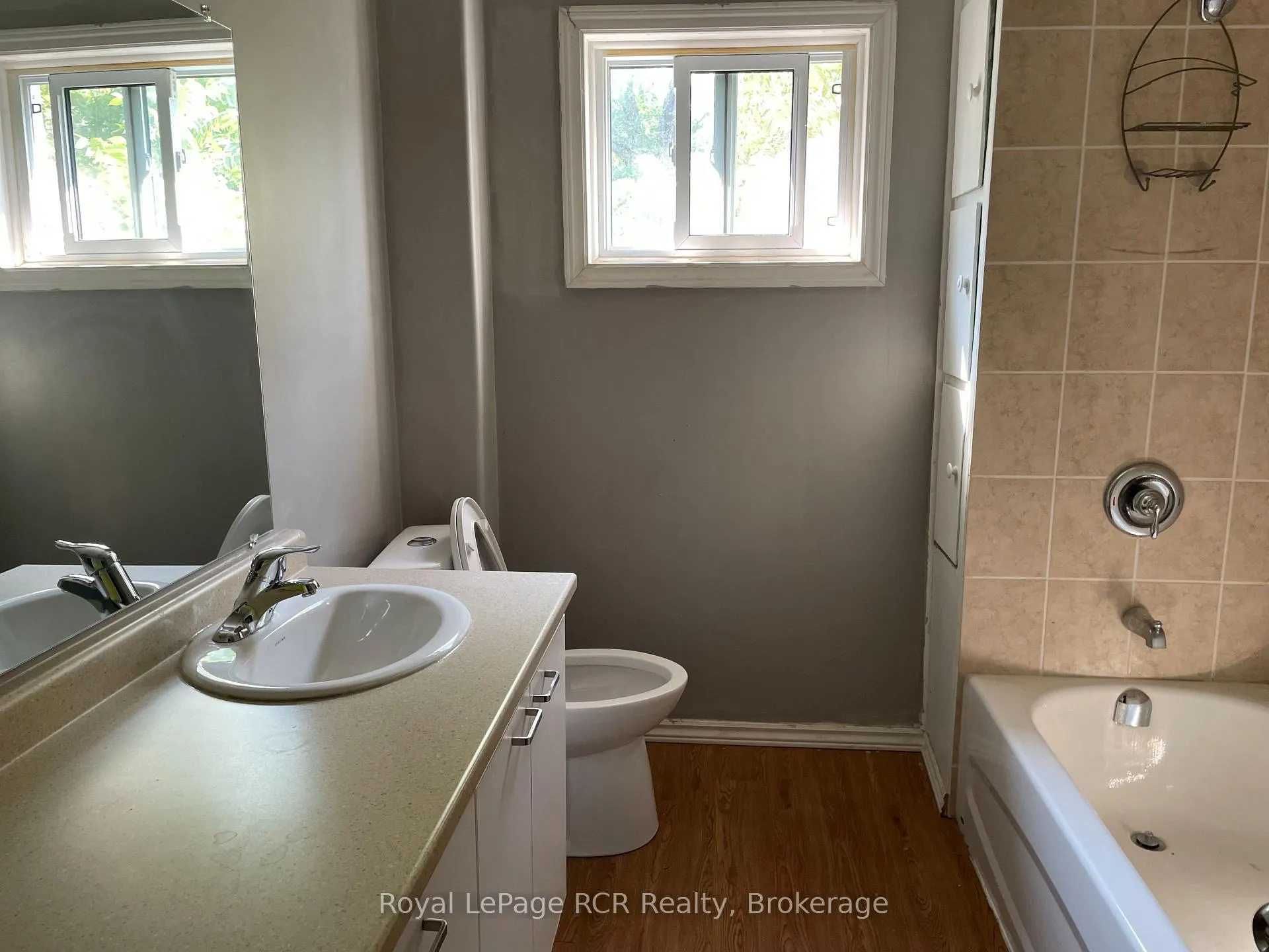 Photo 12 of 46 Robertson Street, Minto — HOMEH
