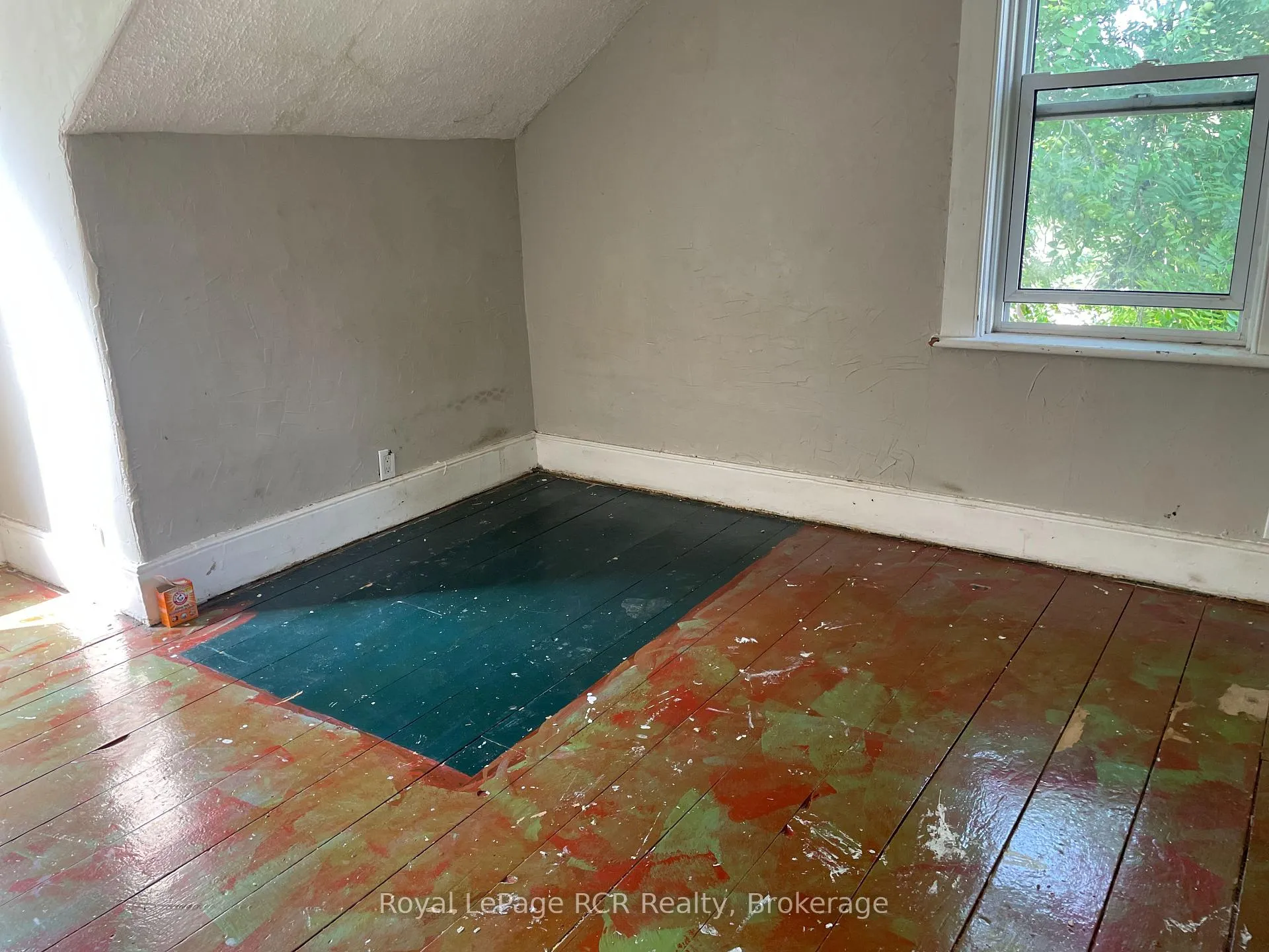 Photo 16 of 46 Robertson Street, Minto — HOMEH