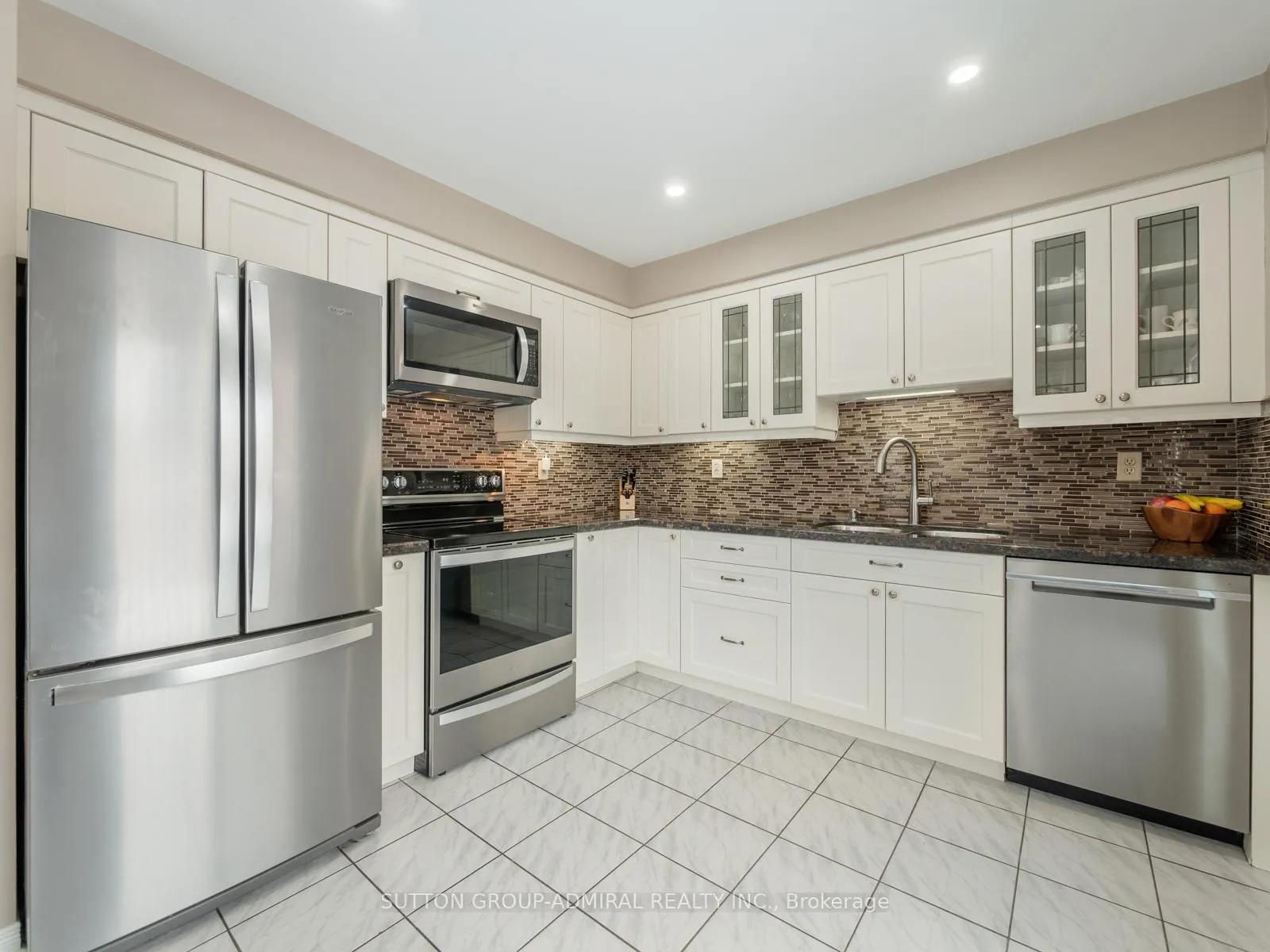 Photo 9 of 2 Marathon Avenue, Vaughan, Patterson — HOMEH