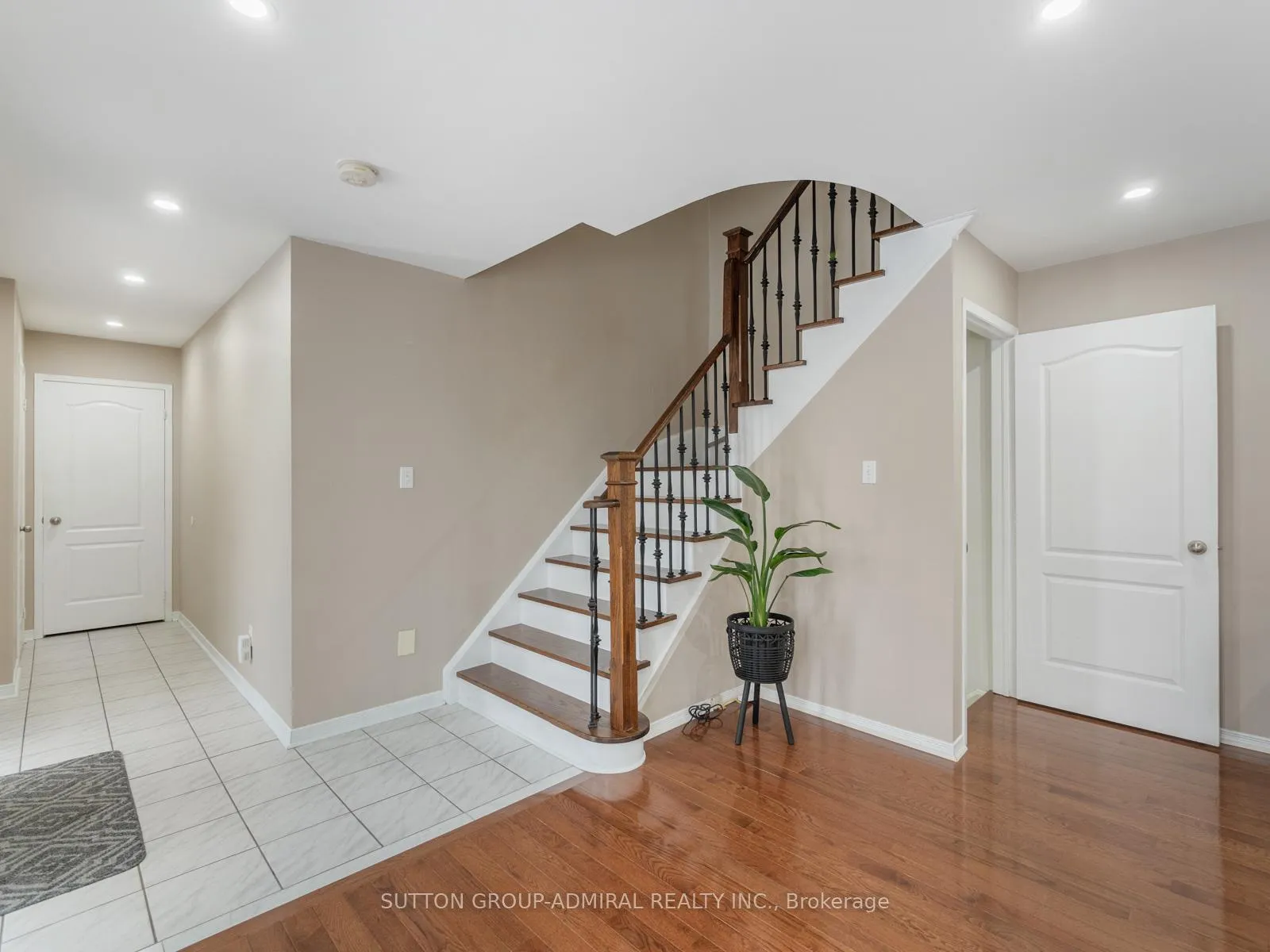 Photo 15 of 2 Marathon Avenue, Vaughan, Patterson — HOMEH