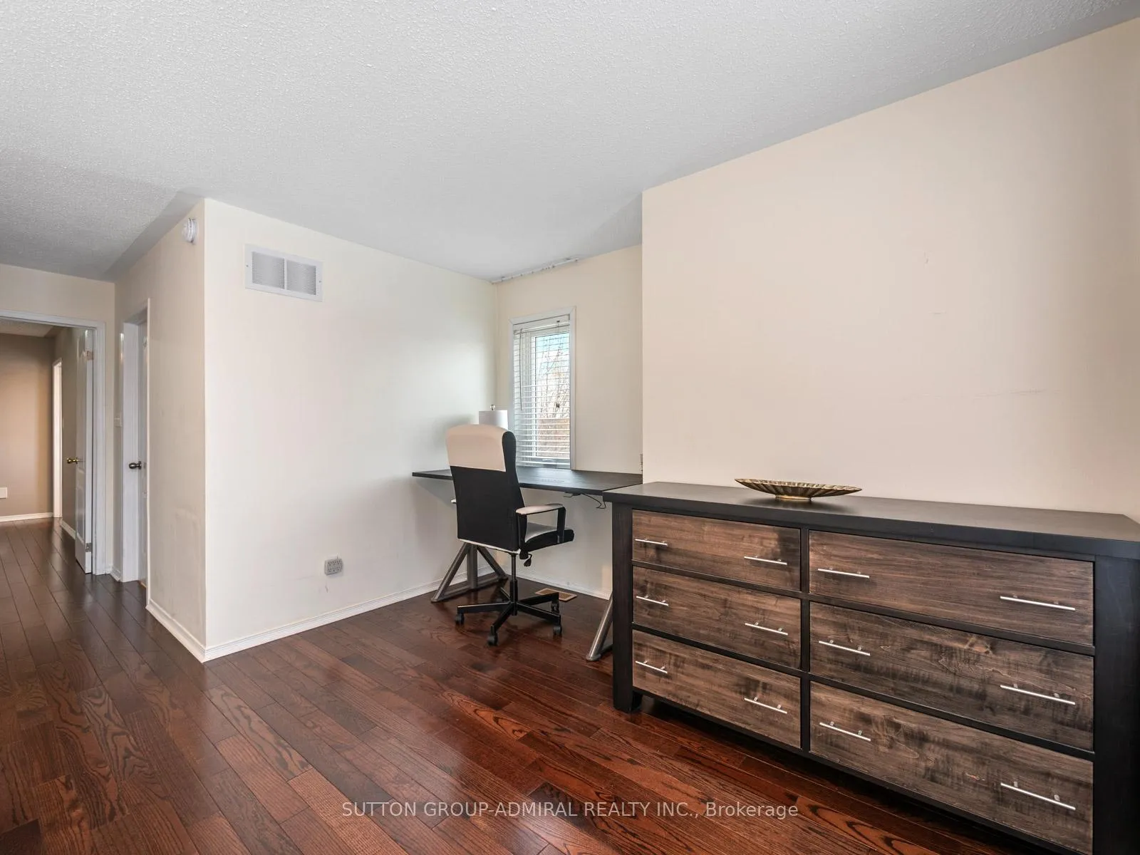 Photo 24 of 2 Marathon Avenue, Vaughan, Patterson — HOMEH