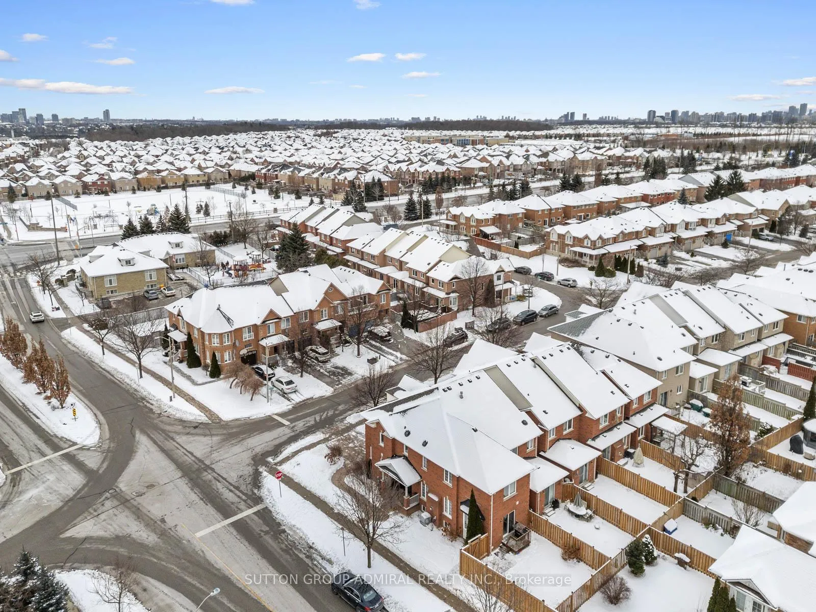 Photo 38 of 2 Marathon Avenue, Vaughan, Patterson — HOMEH