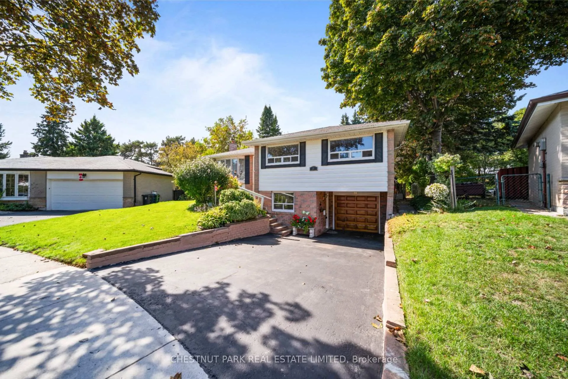 Photo 2 of 14 Sealstone Terrace, Scarborough, Morningside — HOMEH