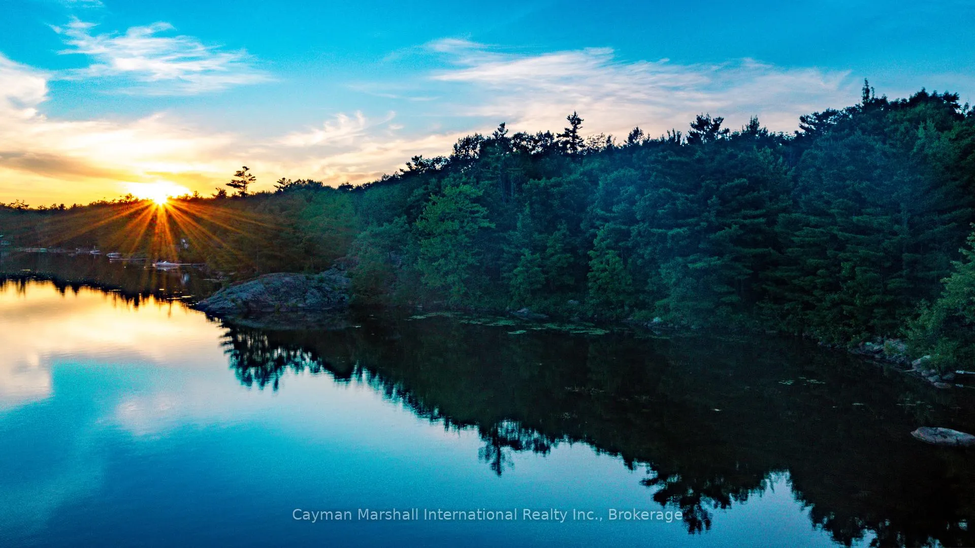 Photo 14 of Riverside Trail, Gravenhurst, Wood (Gravenhurst) — HOMEH