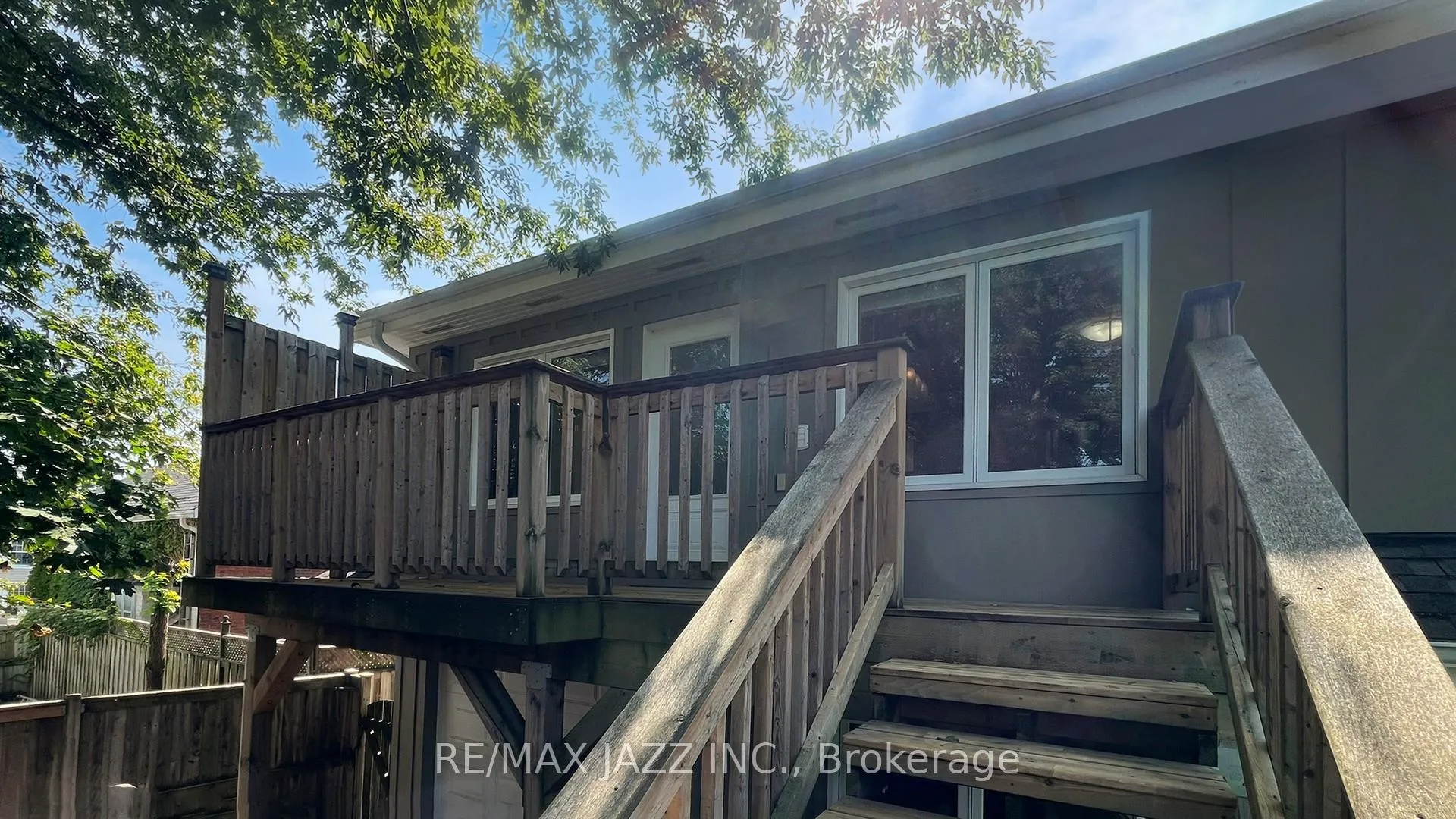 Photo 36 of 76 Queen Street, Clarington, Bowmanville — HOMEH
