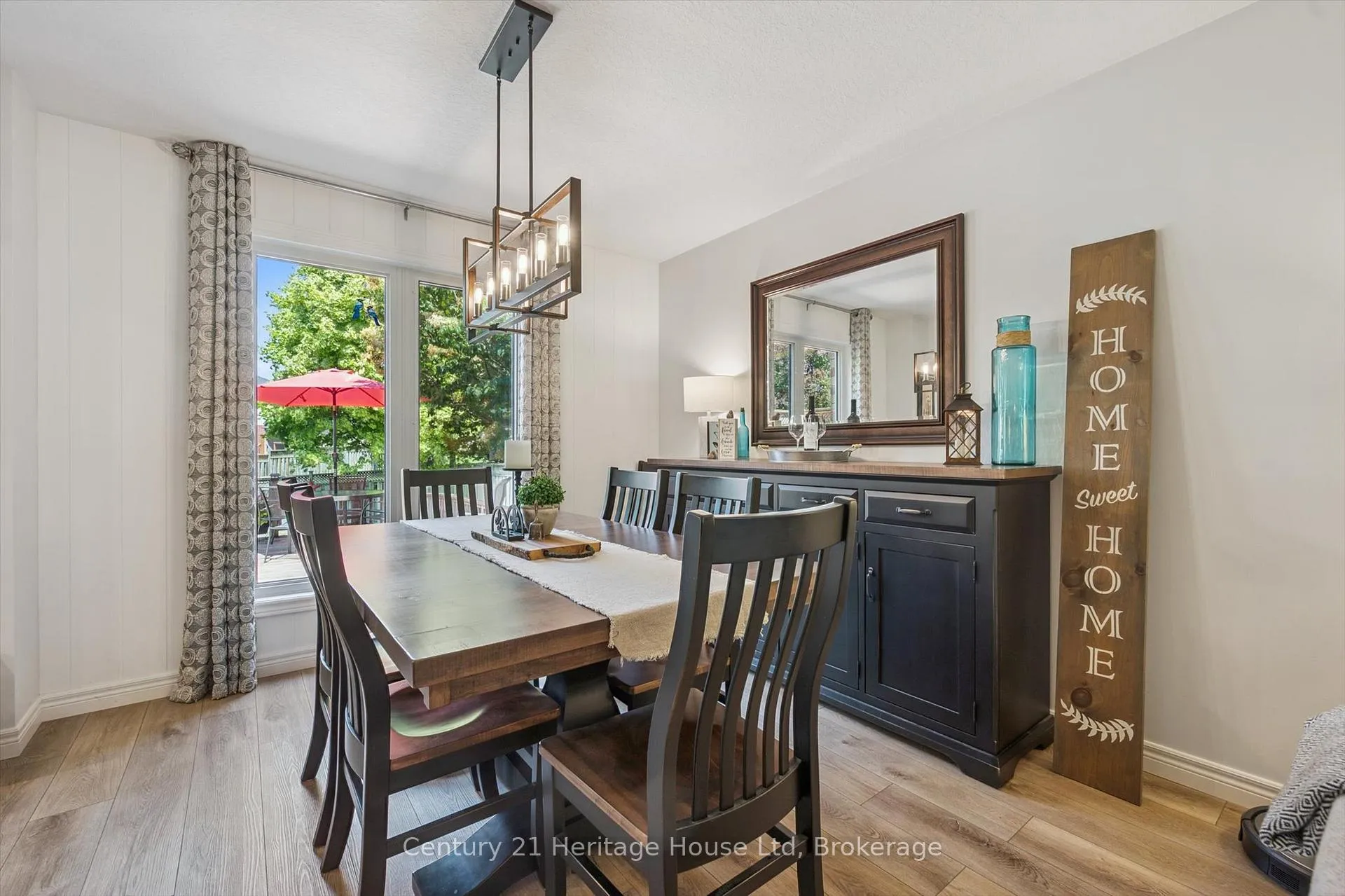 Photo 11 of 685 Willow Road, Guelph, Willow West/Sugarbush/West Acres — HOMEH