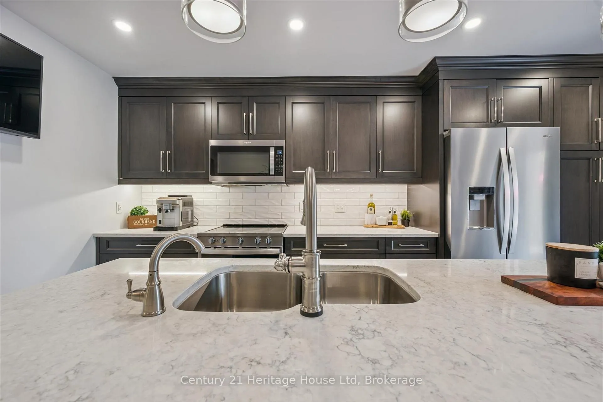 Photo 16 of 685 Willow Road, Guelph, Willow West/Sugarbush/West Acres — HOMEH