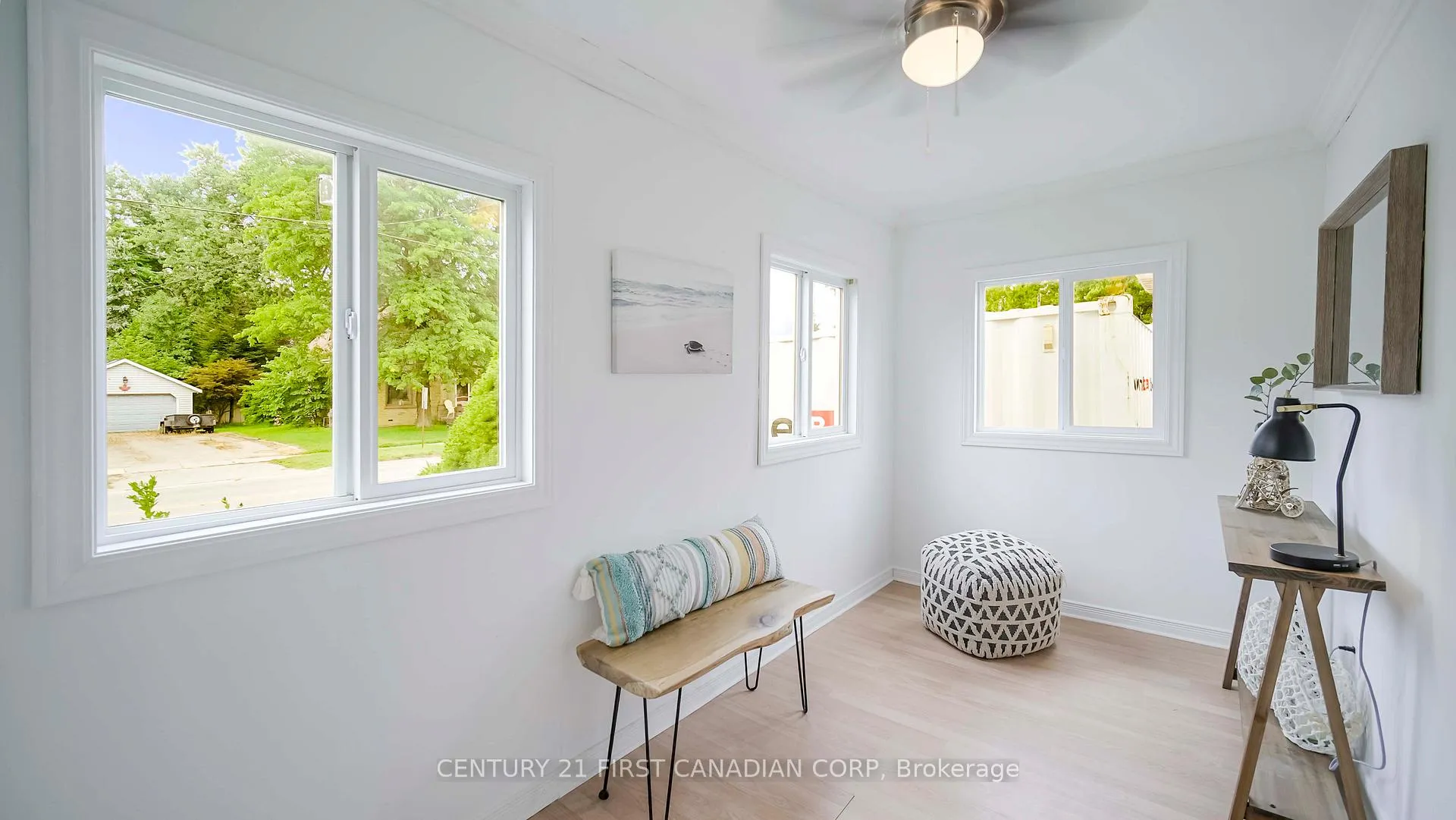 Photo 6 of 8591 Glendon Drive, Strathroy-Caradoc, Mount Brydges — HOMEH