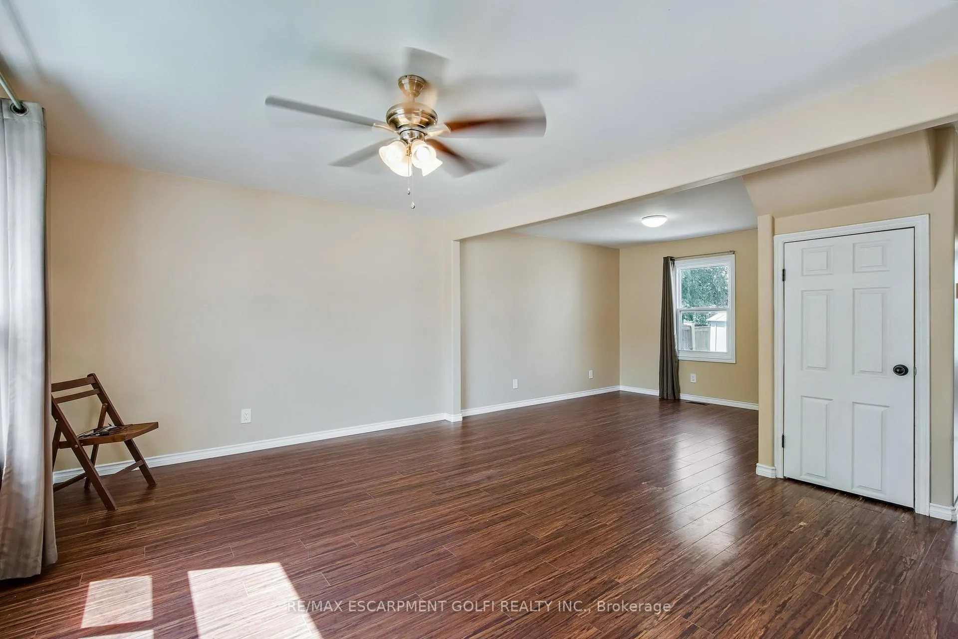 Photo 7 of 4313 Sixth Avenue, Niagara Falls, Cherrywood — HOMEH