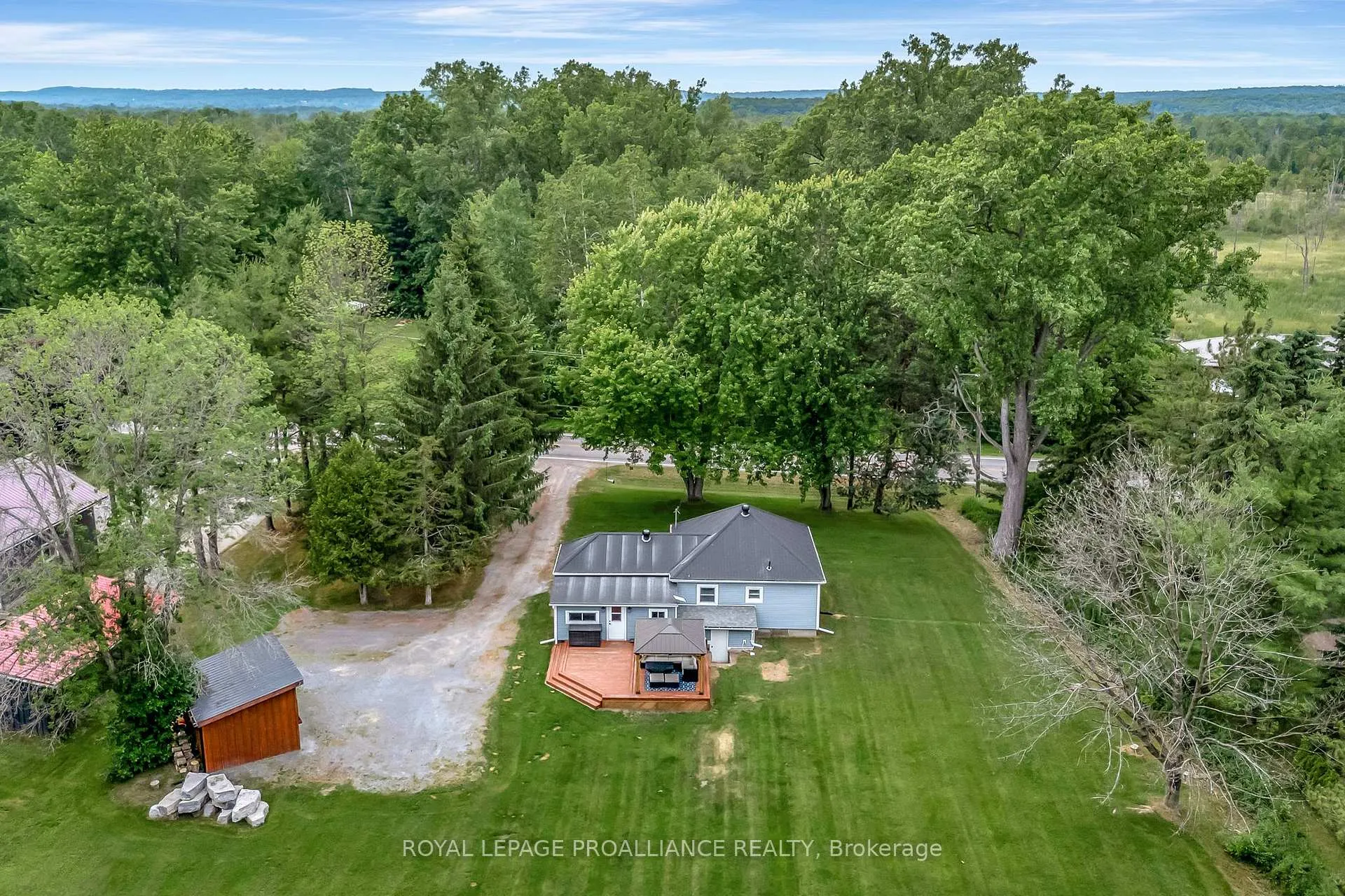 Photo 5 of 256 Old Madoc Road, Belleville, Thurlow Ward — HOMEH