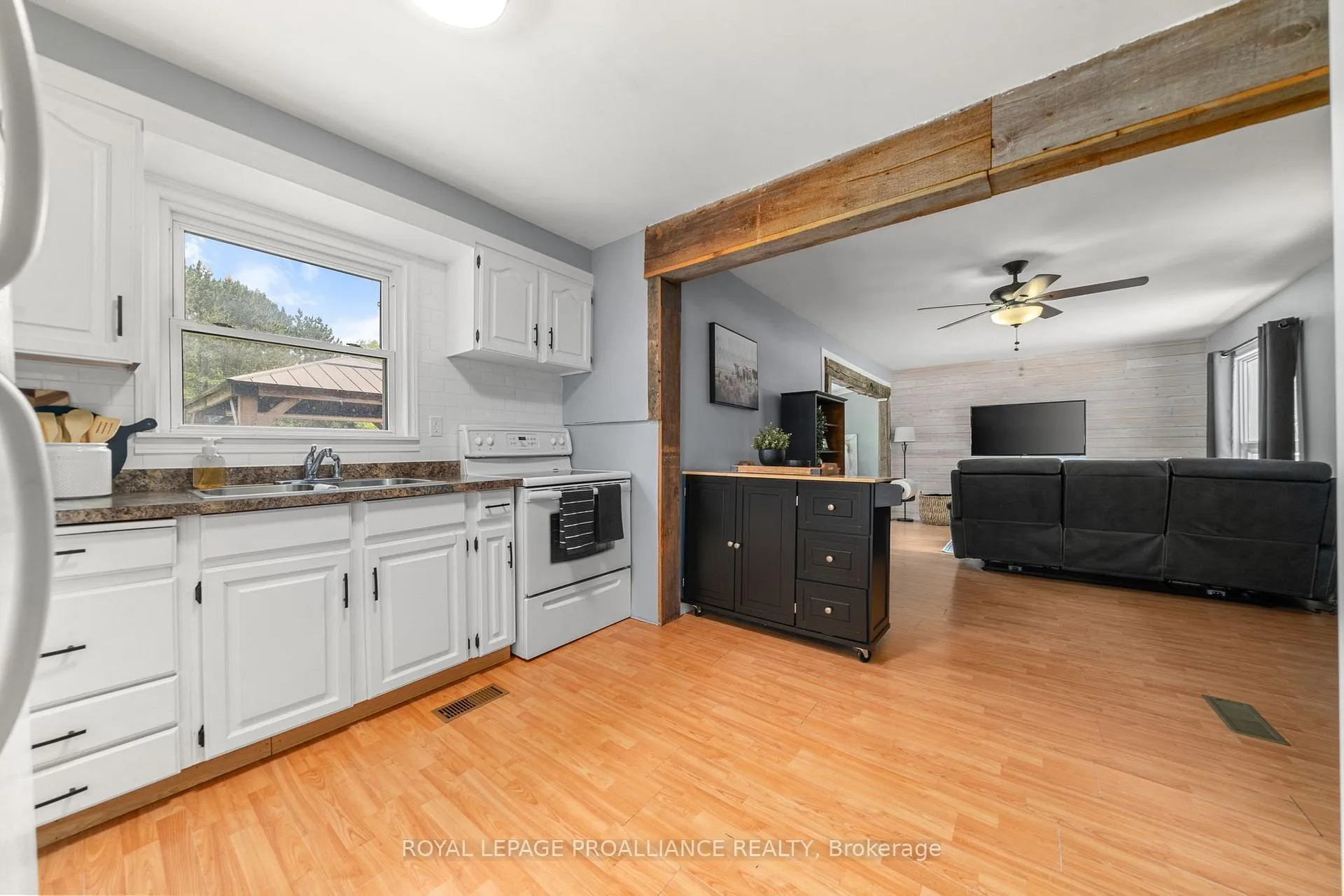 Photo 19 of 256 Old Madoc Road, Belleville, Thurlow Ward — HOMEH