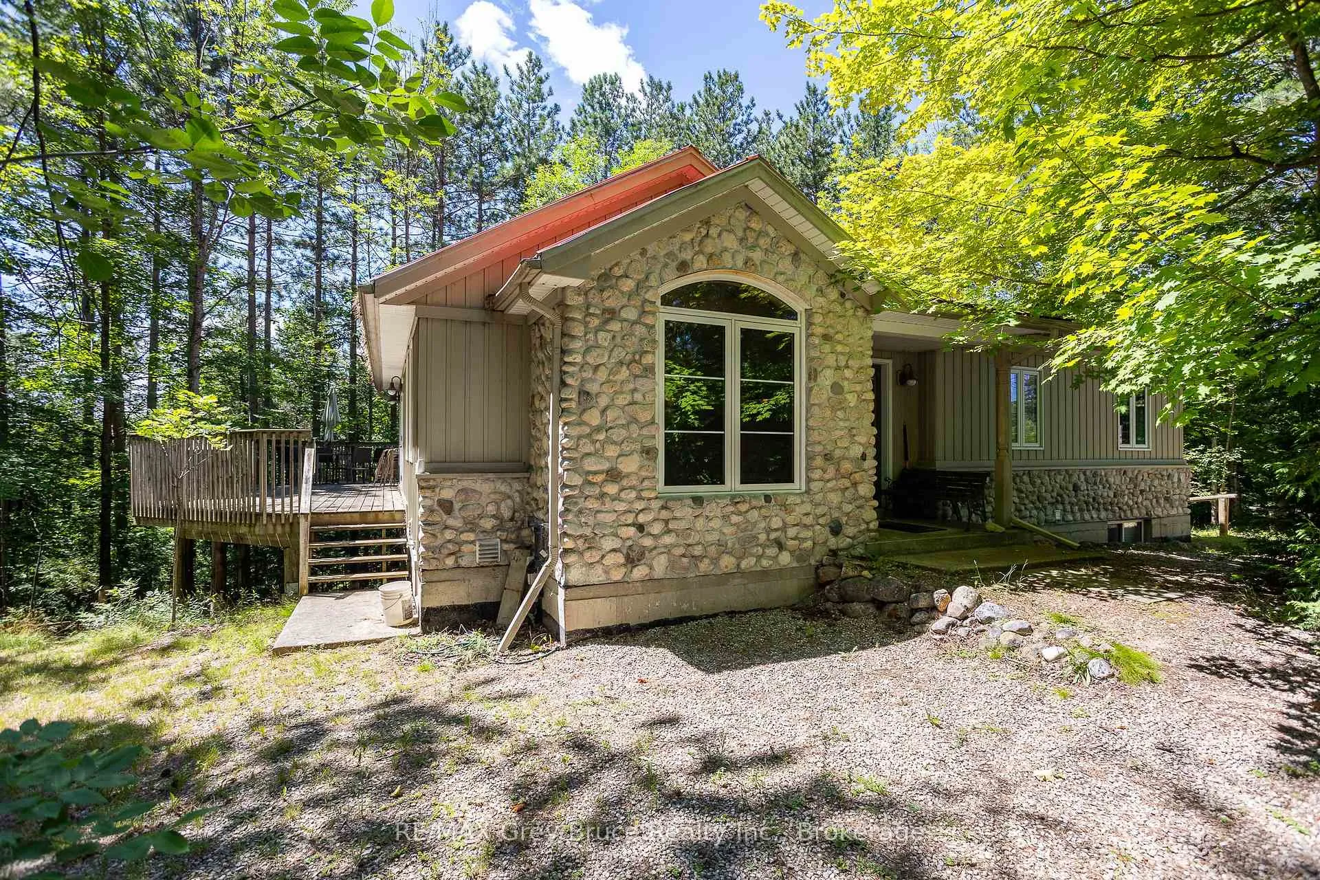 Photo 1 of 216152 Concession 4 Road, Chatsworth — HOMEH