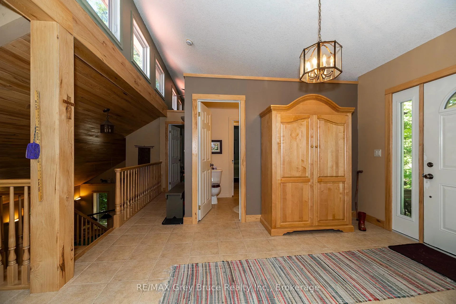 Photo 2 of 216152 Concession 4 Road, Chatsworth — HOMEH