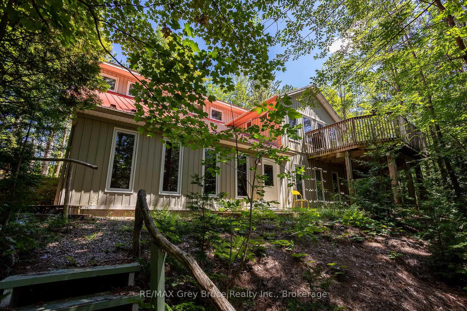 Photo 33 of 216152 Concession 4 Road, Chatsworth — HOMEH