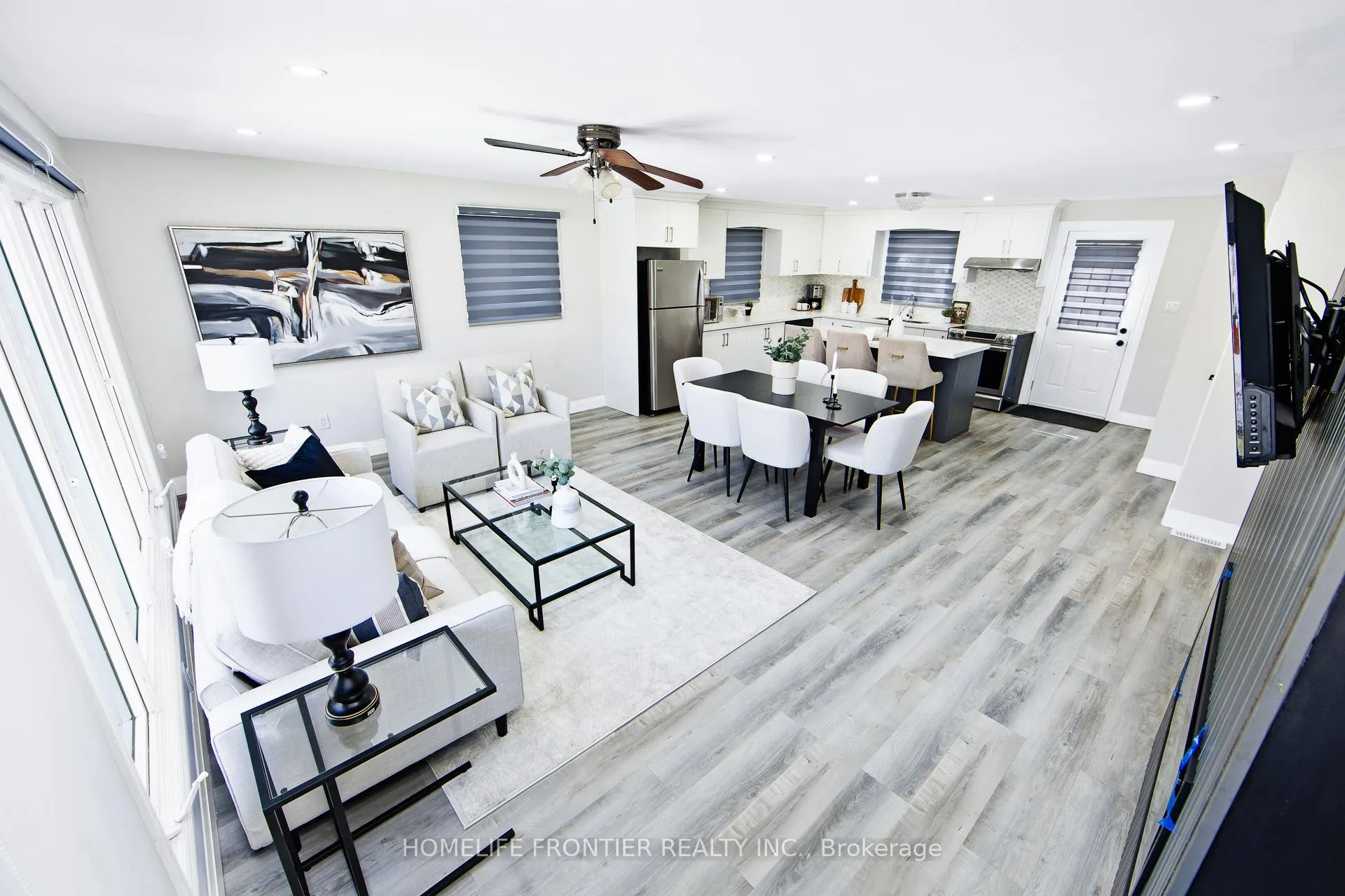 Photo 3 of 1786 St Johns Road, Innisfil, Alcona — HOMEH
