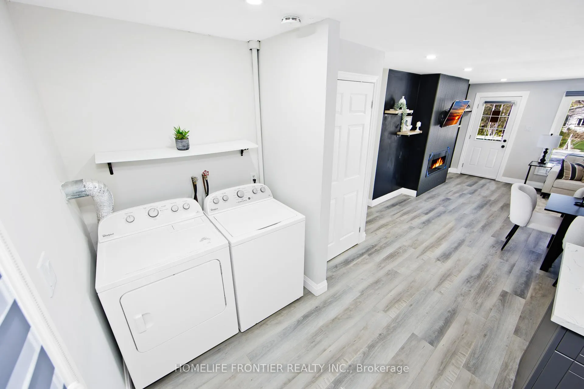 Photo 10 of 1786 St Johns Road, Innisfil, Alcona — HOMEH