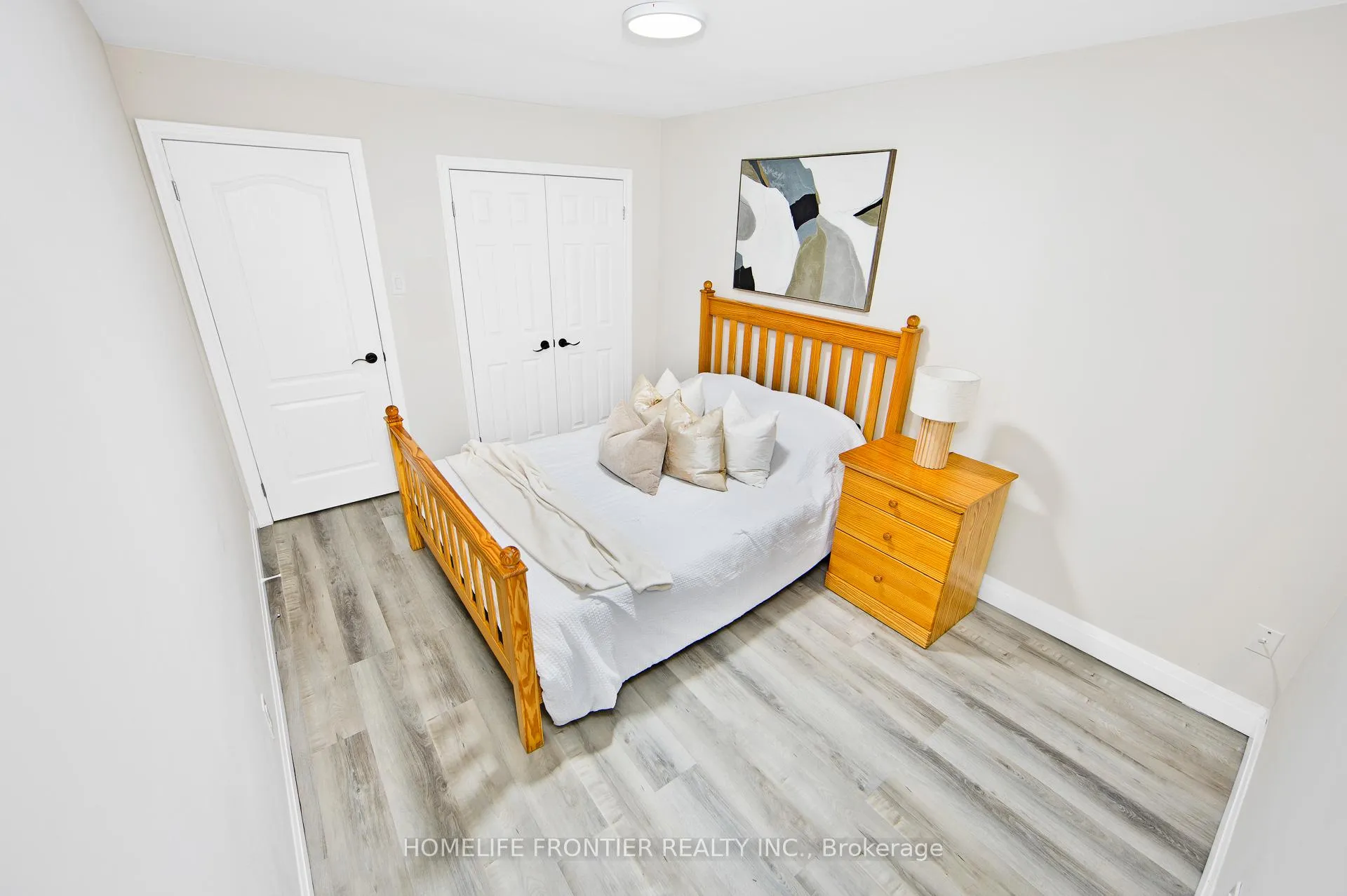 Photo 11 of 1786 St Johns Road, Innisfil, Alcona — HOMEH