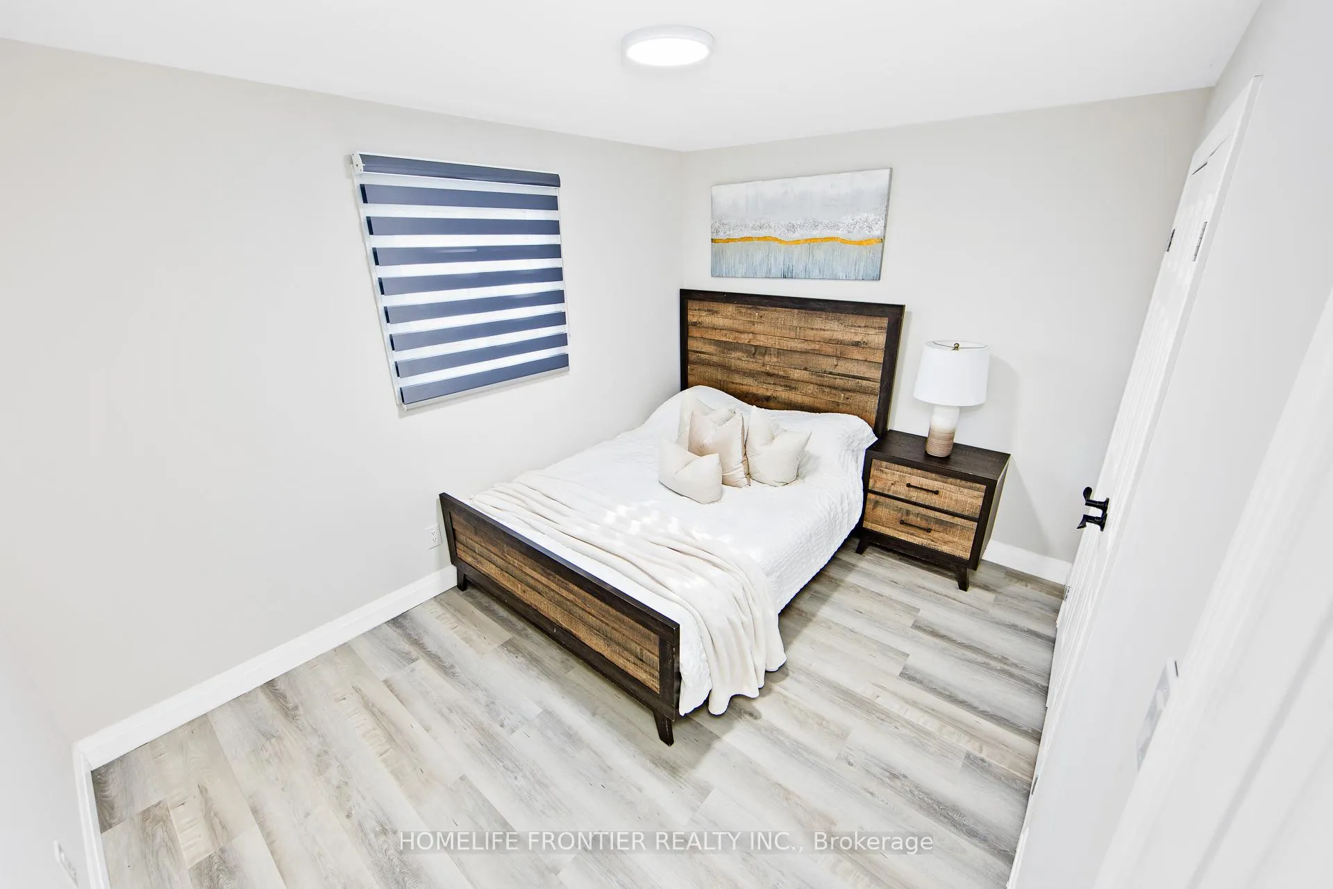 Photo 13 of 1786 St Johns Road, Innisfil, Alcona — HOMEH