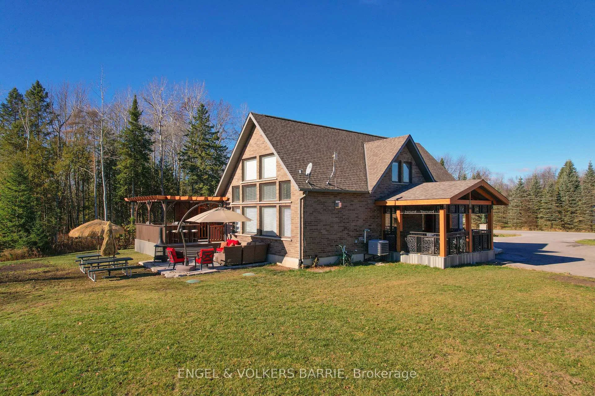 Photo 38 of 6605 County Road 21, Essa, Rural Essa — HOMEH