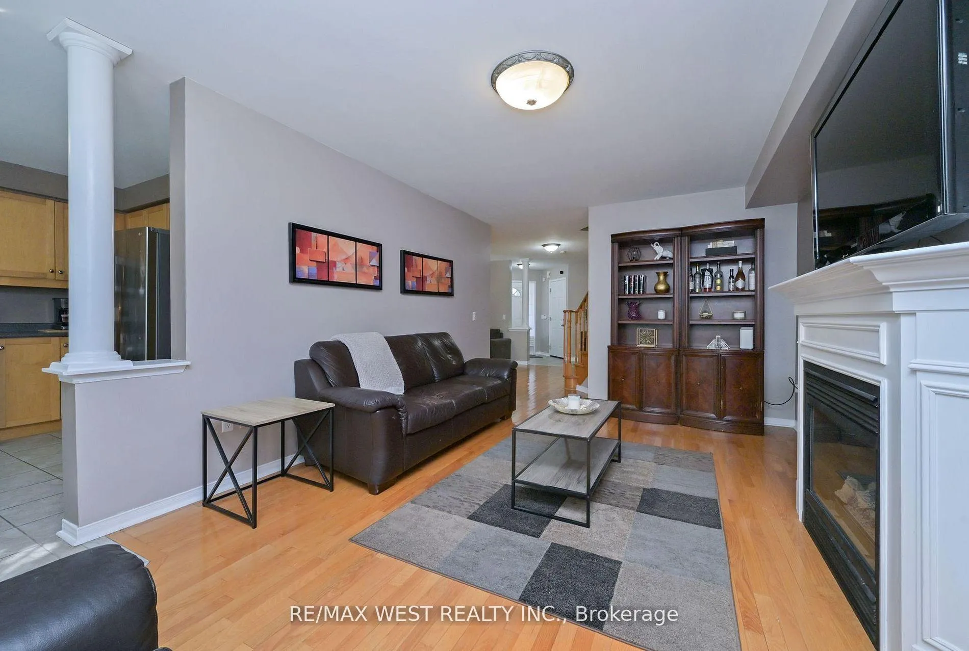 Photo 8 of 32 Crestridge Drive, Caledon, Bolton North — HOMEH