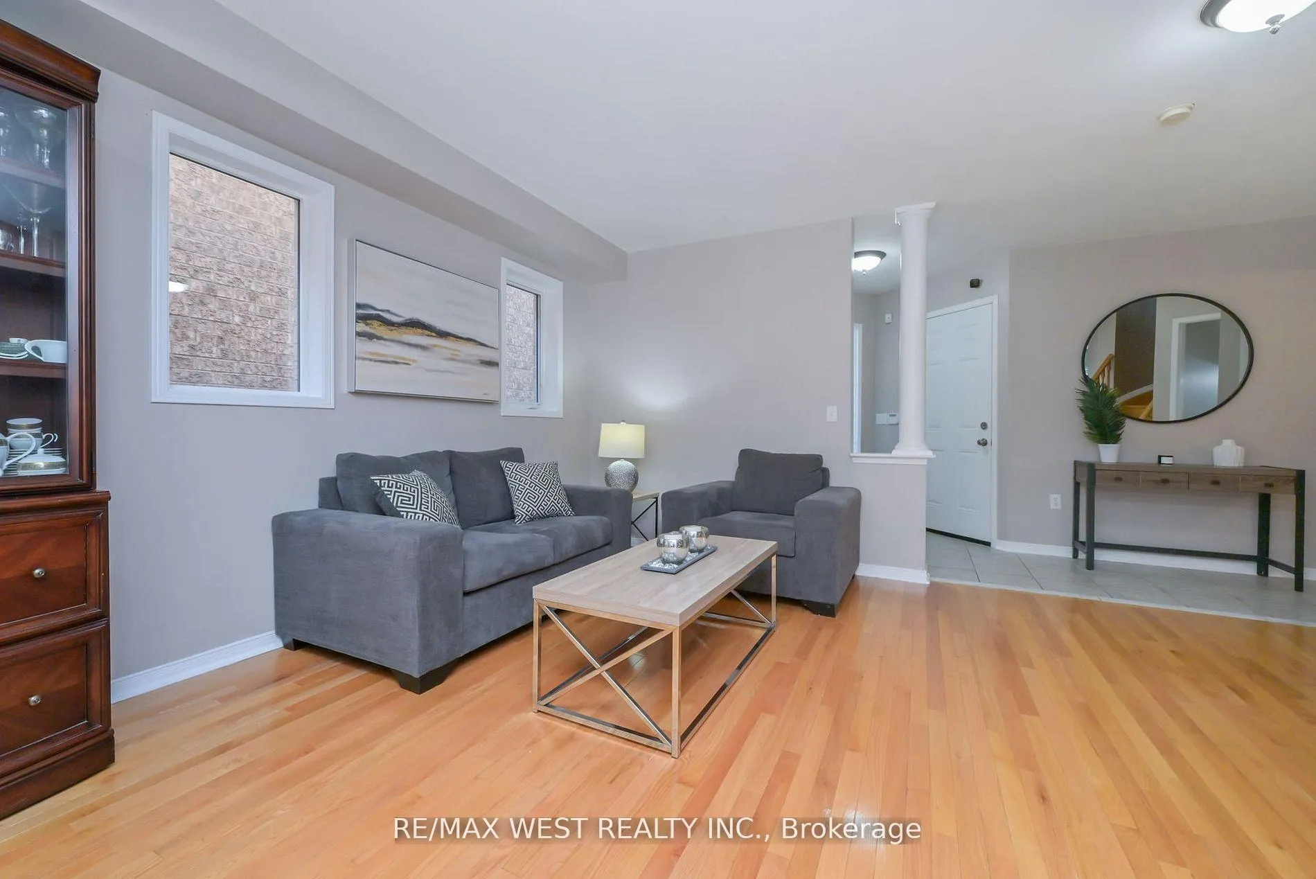 Photo 12 of 32 Crestridge Drive, Caledon, Bolton North — HOMEH
